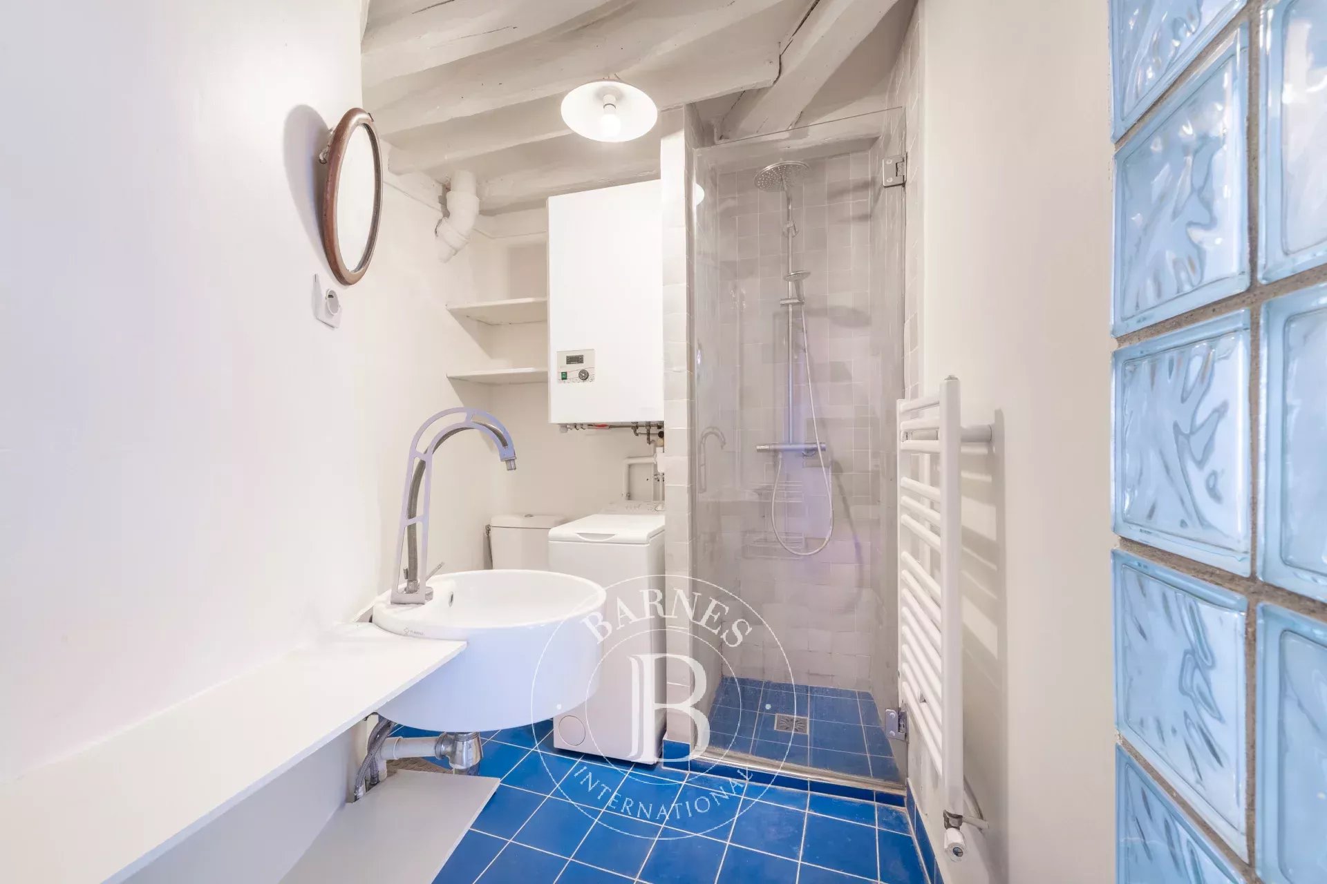 Daire Paris 4ème - picture 11