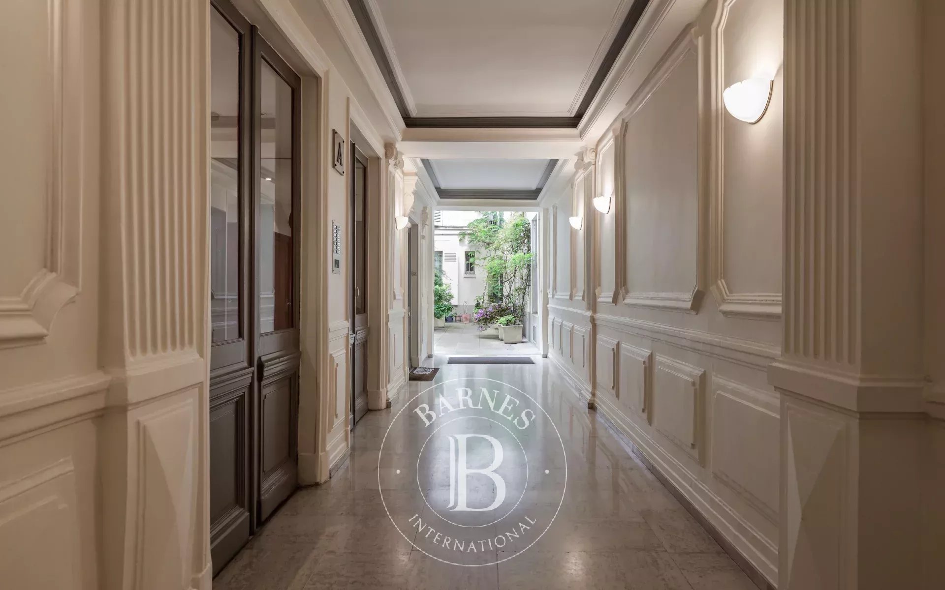 Daire Paris 9ème - picture 16