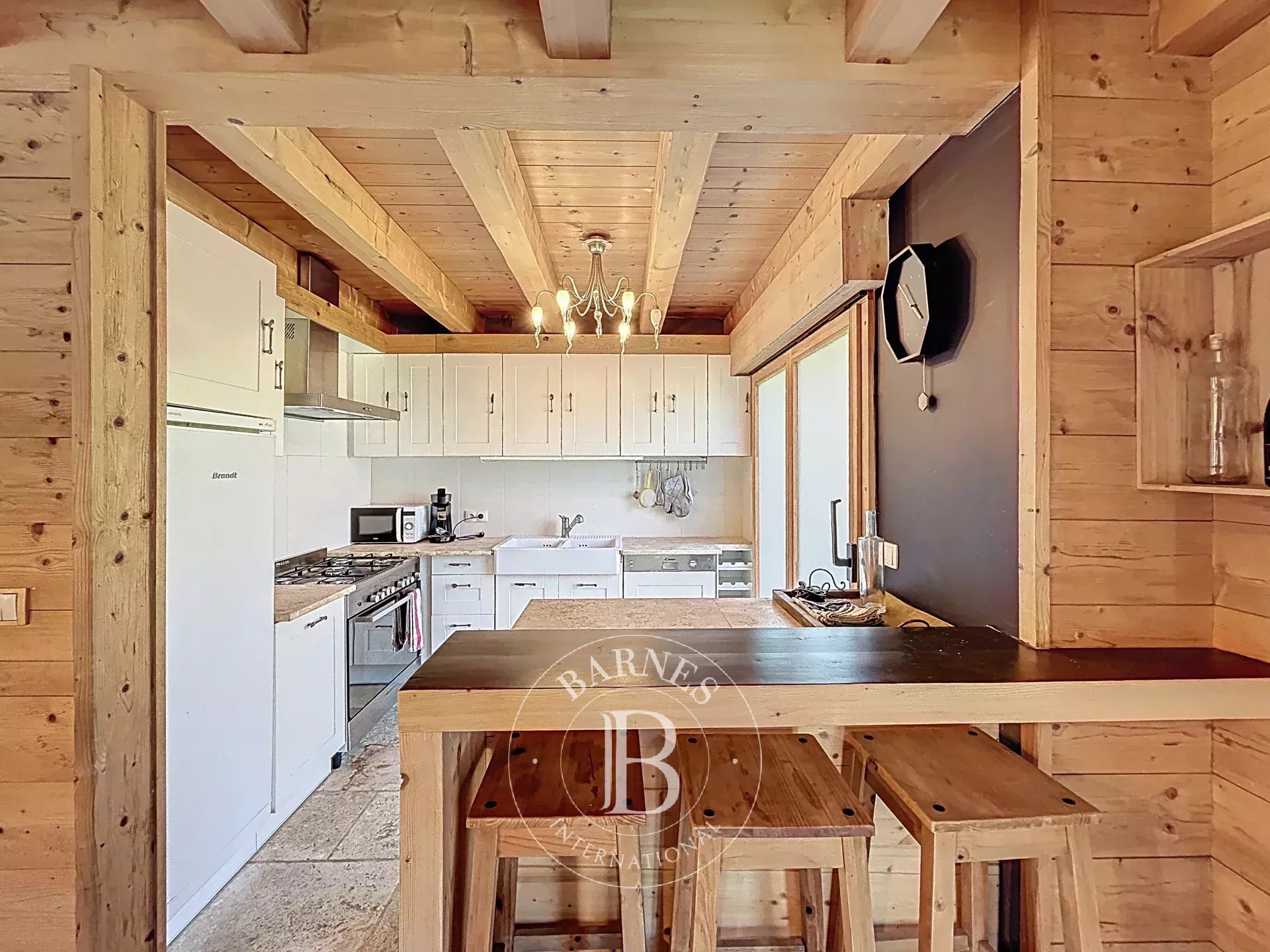 Photo of Essert-Romand – 4-Bedroom Chalet + Independent 1-Bedroom Apartment – Seasonal Rental