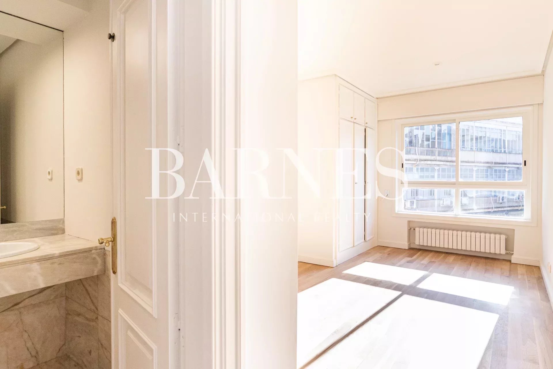 Daire Madrid - picture 17