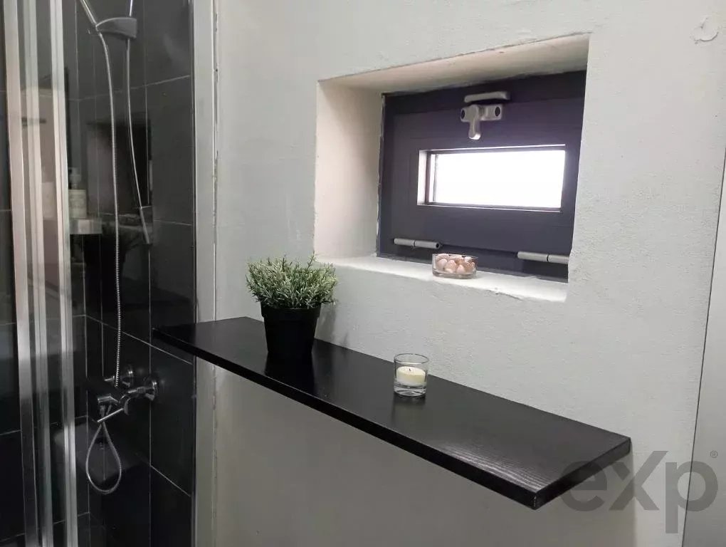 5-Bedroom Villa (2 x 3-Bedroom + 1 x 2-Bedroom Units) 86873882 image 32