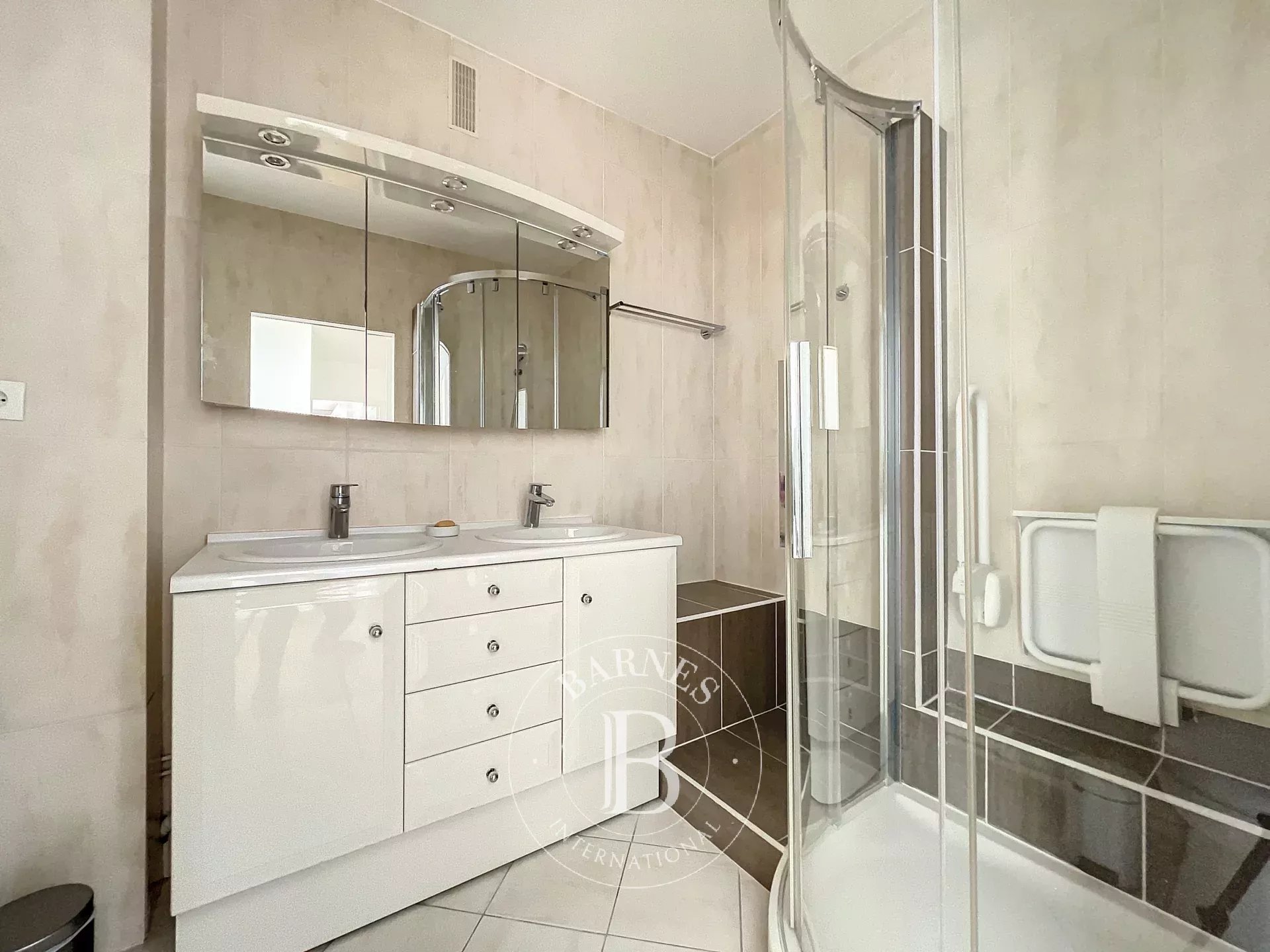 Daire Paris 16ème - picture 5