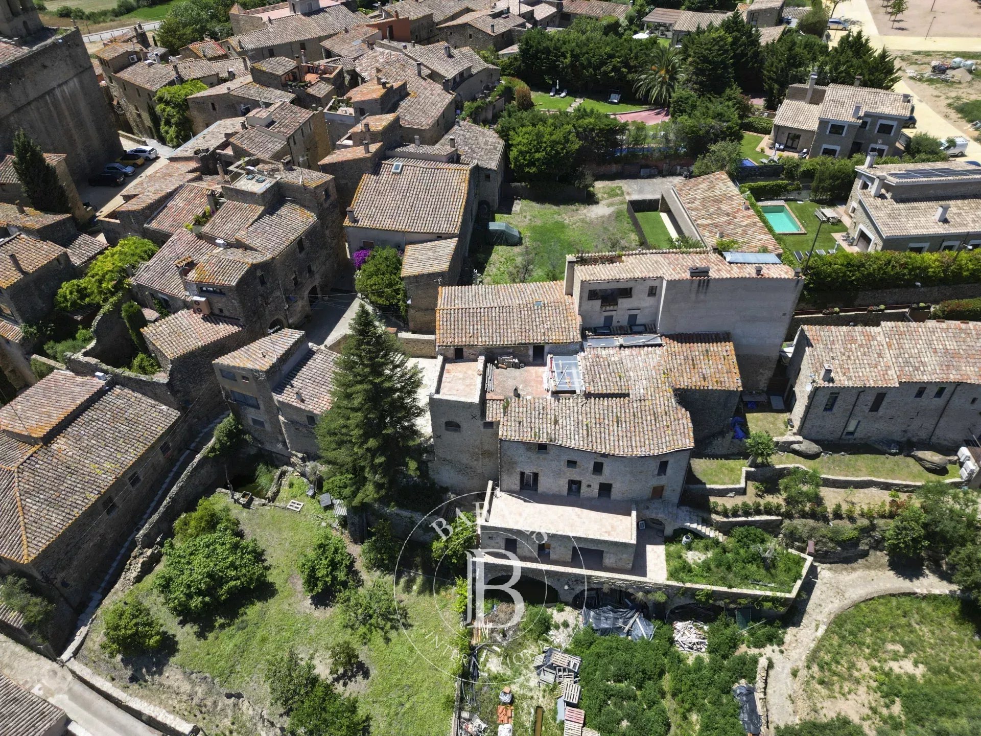 Town house to renovate in Madremanya, Gironès. - picture 4