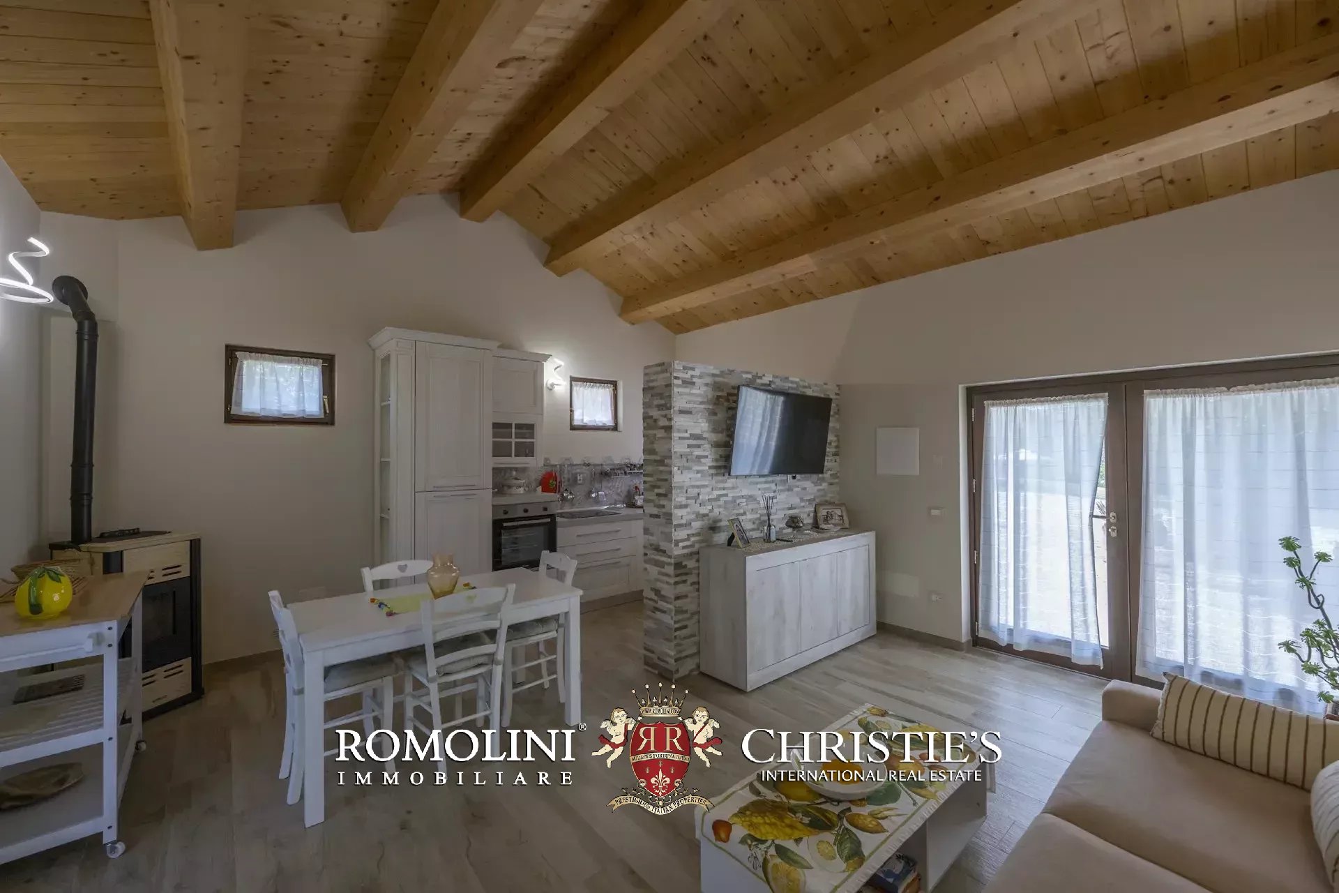 4 Bedroom Villa/Townhouse's Image 49