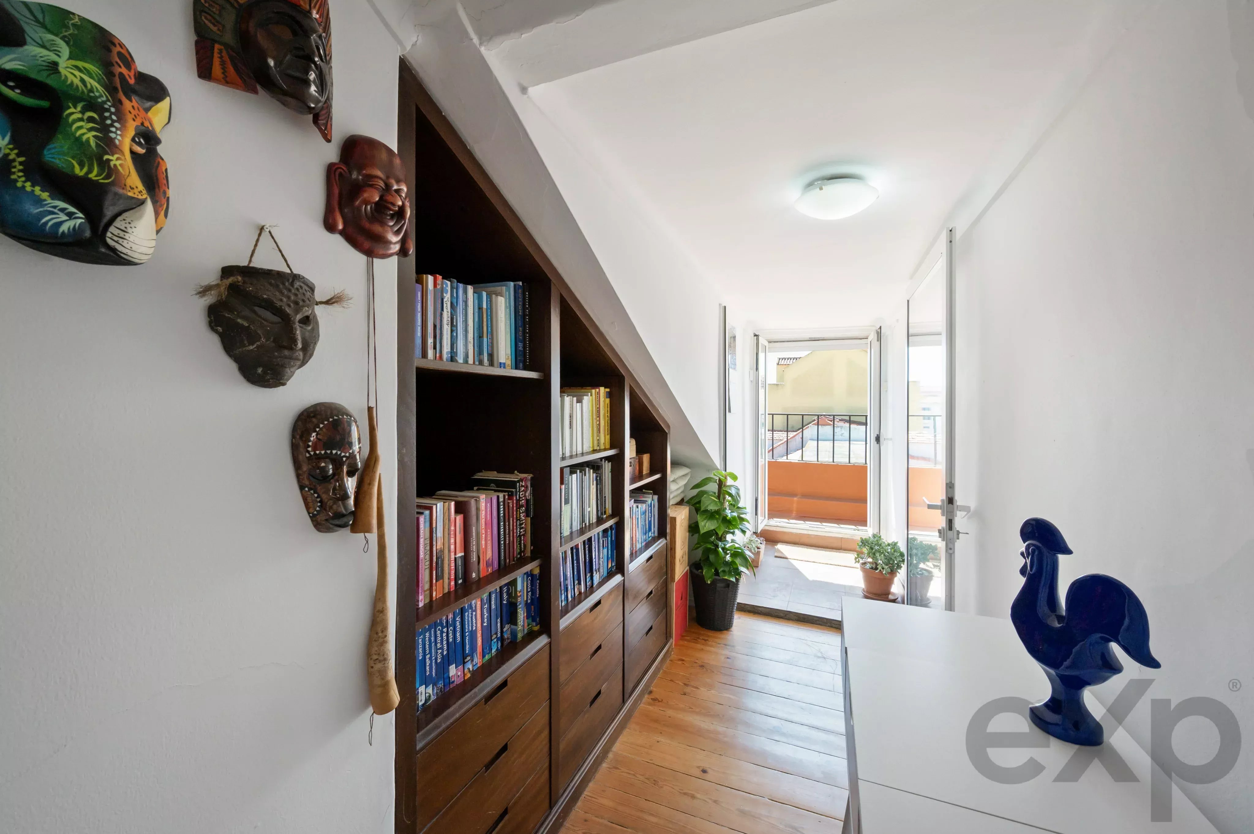 Charming 1-Bedroom Furnished Apartment in Lisboa 86902045 image 3