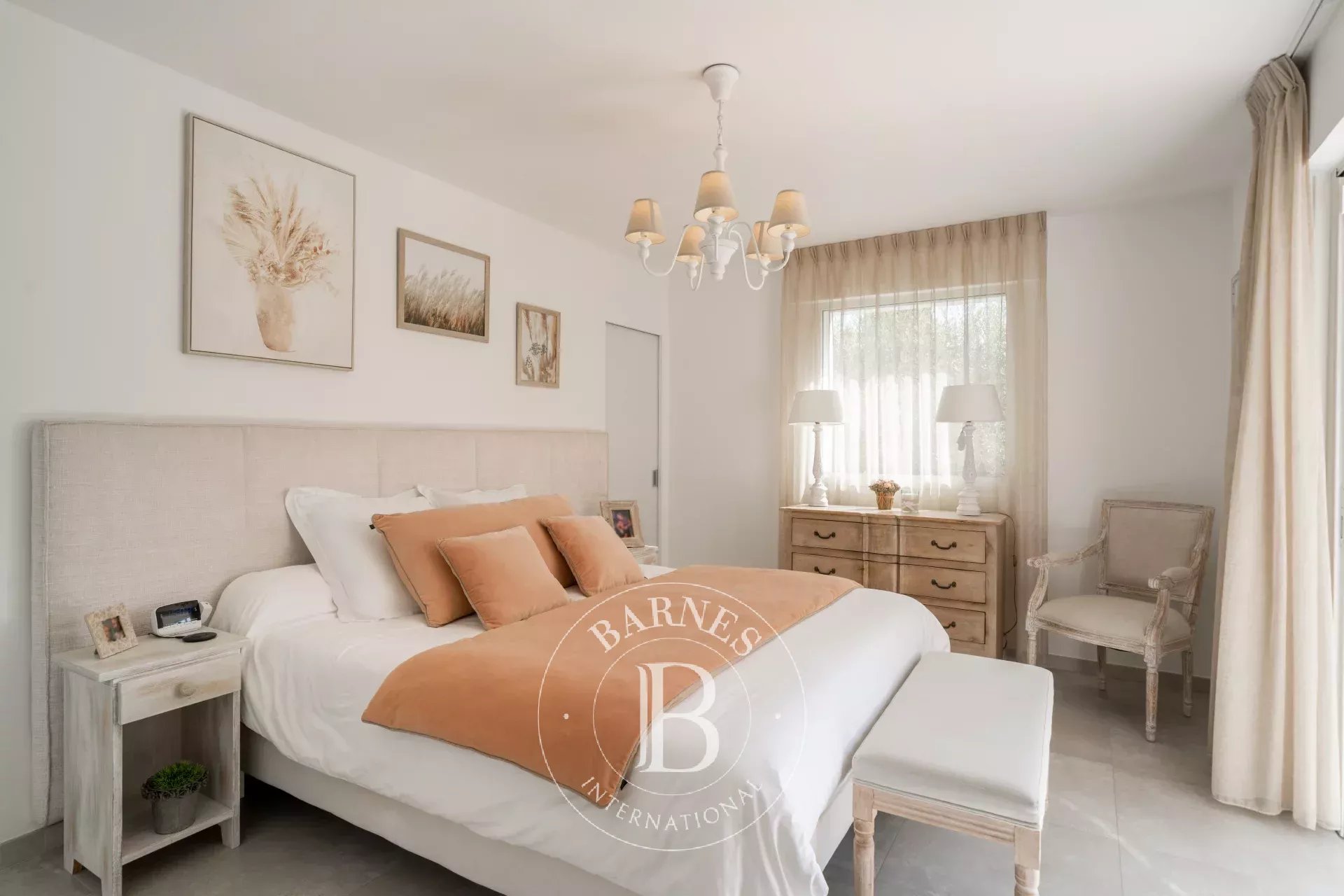 Villa Mougins - picture 10