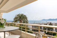 Superb apartment with panoramic sea view — photo 3 of 7