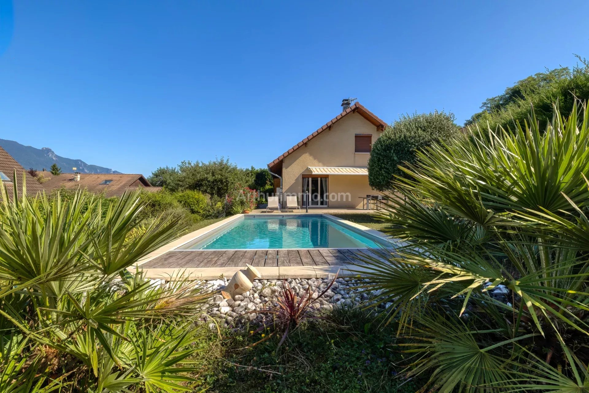 Agence immobilière de 