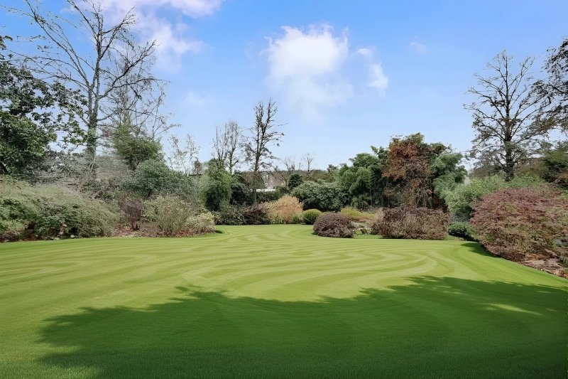 For Sale, House Jouy-en-Josas - picture 3