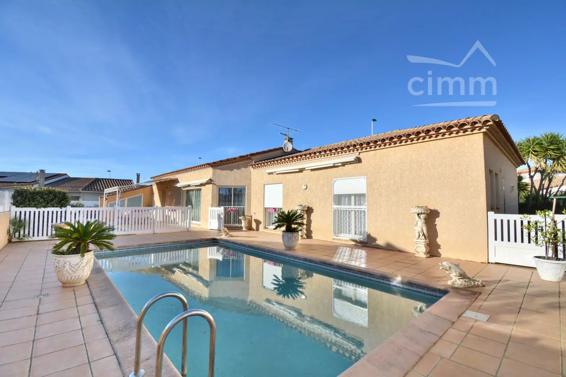 Agence immobilière de 