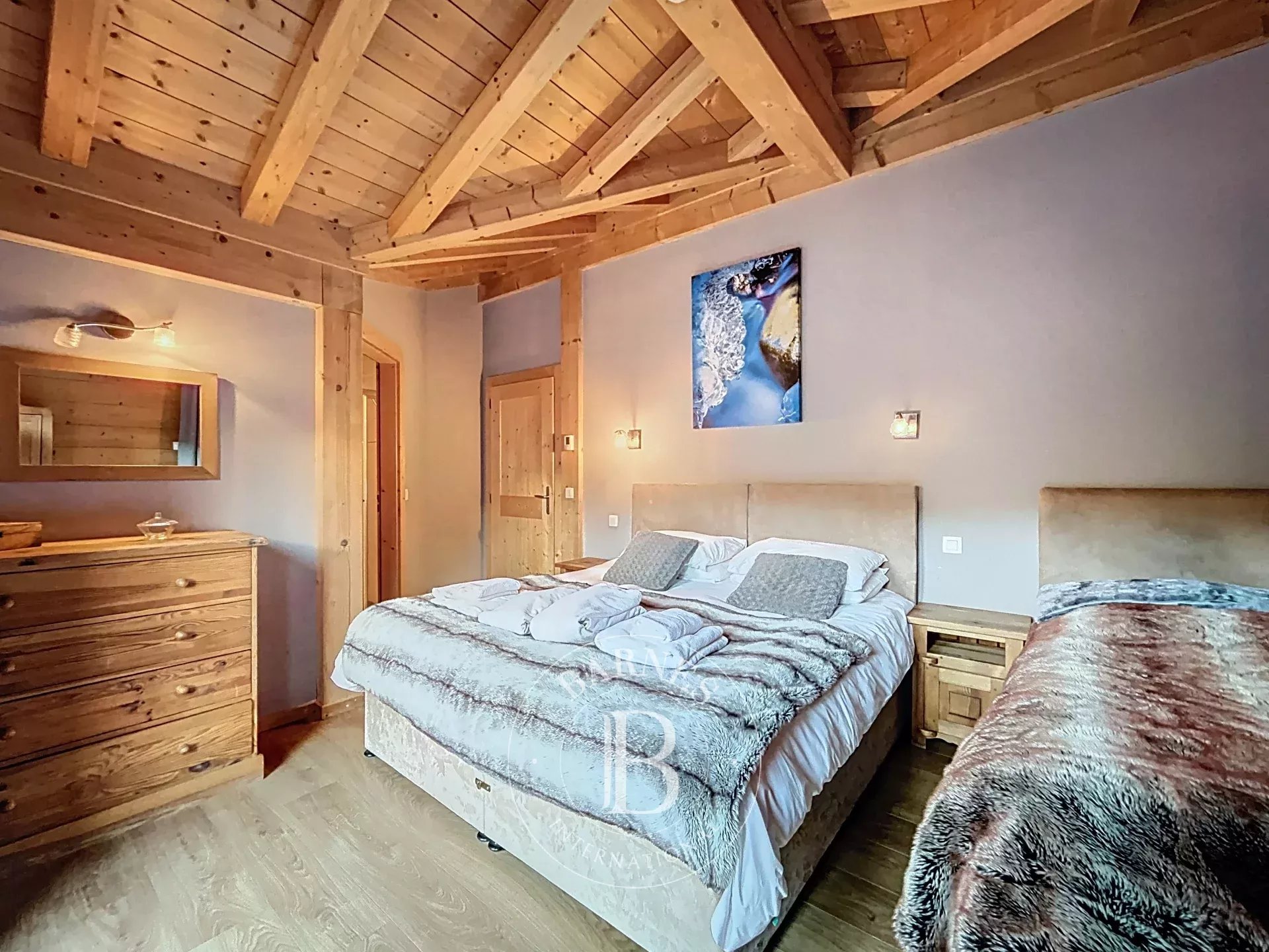 Photo of Morzine – Contemporary Chalet – 230 sqm – 7 Bedrooms – Mountain Views