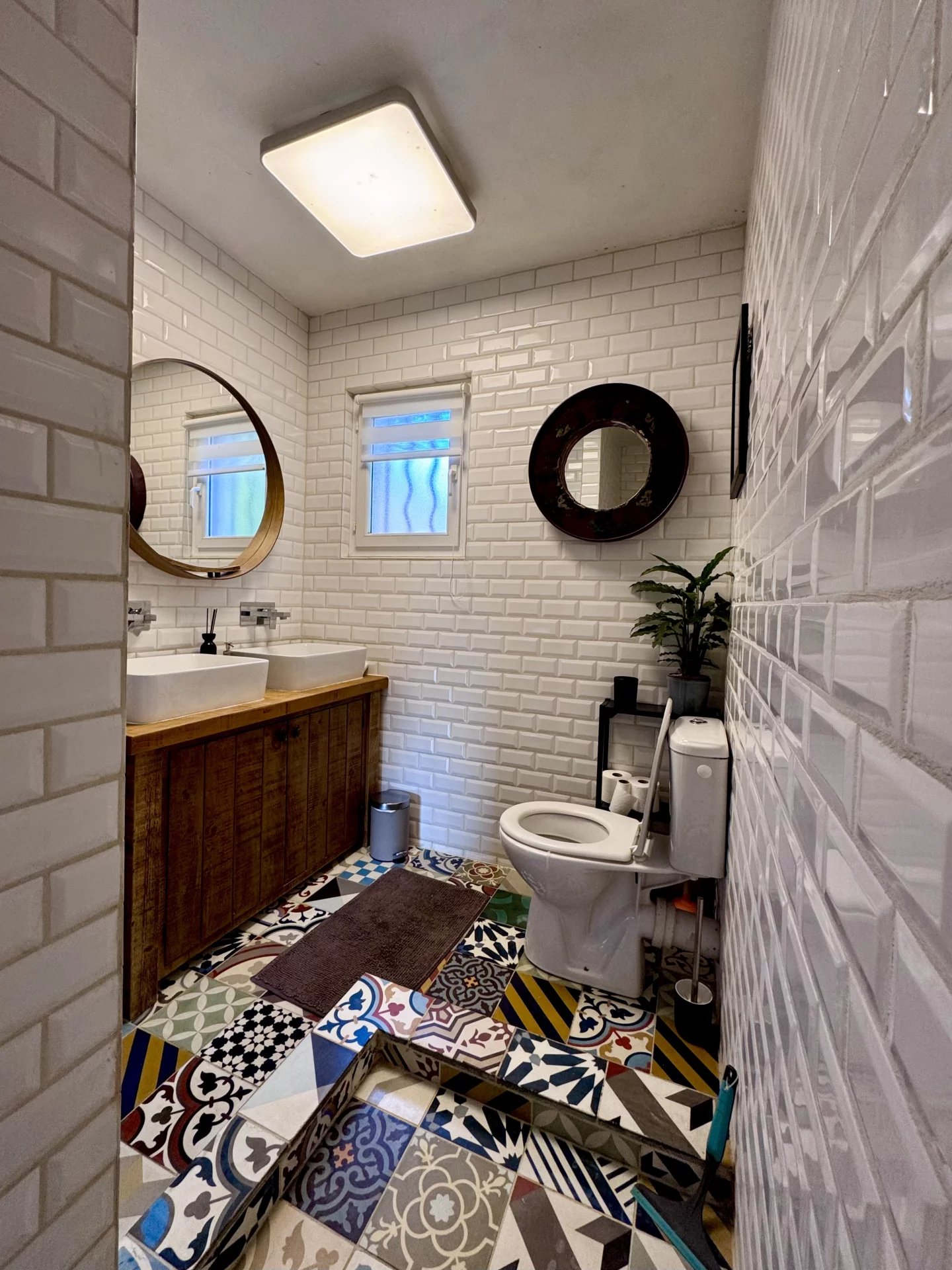 ENTRECASTEAUX RENOVATED VILLA