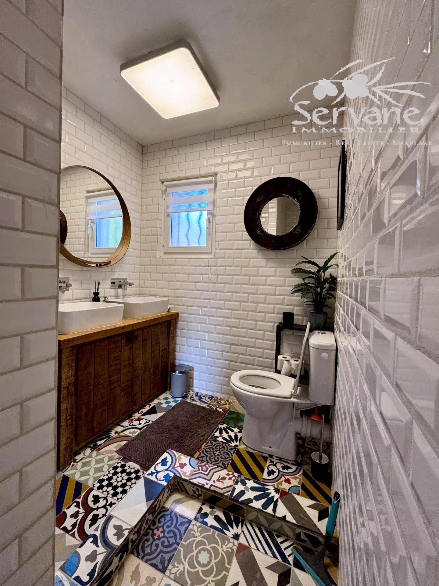 ENTRECASTEAUX RENOVATED VILLA