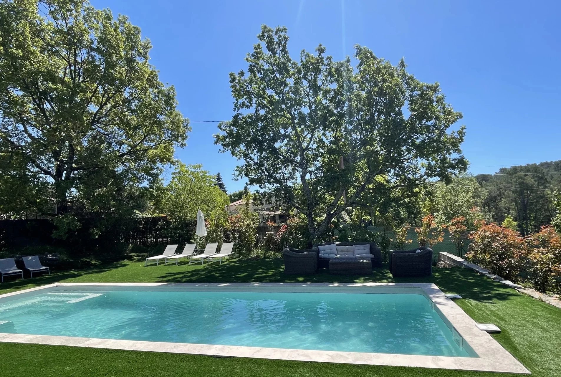 Renovated stone house in a quiet neighbourhood - Fayence