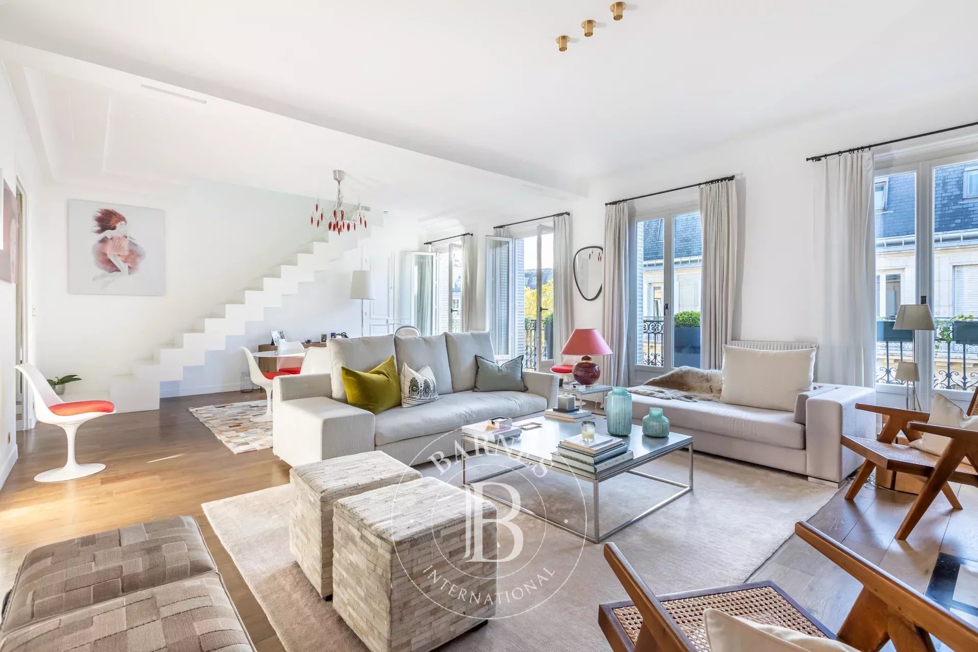 Daire Paris 8ème - picture 5