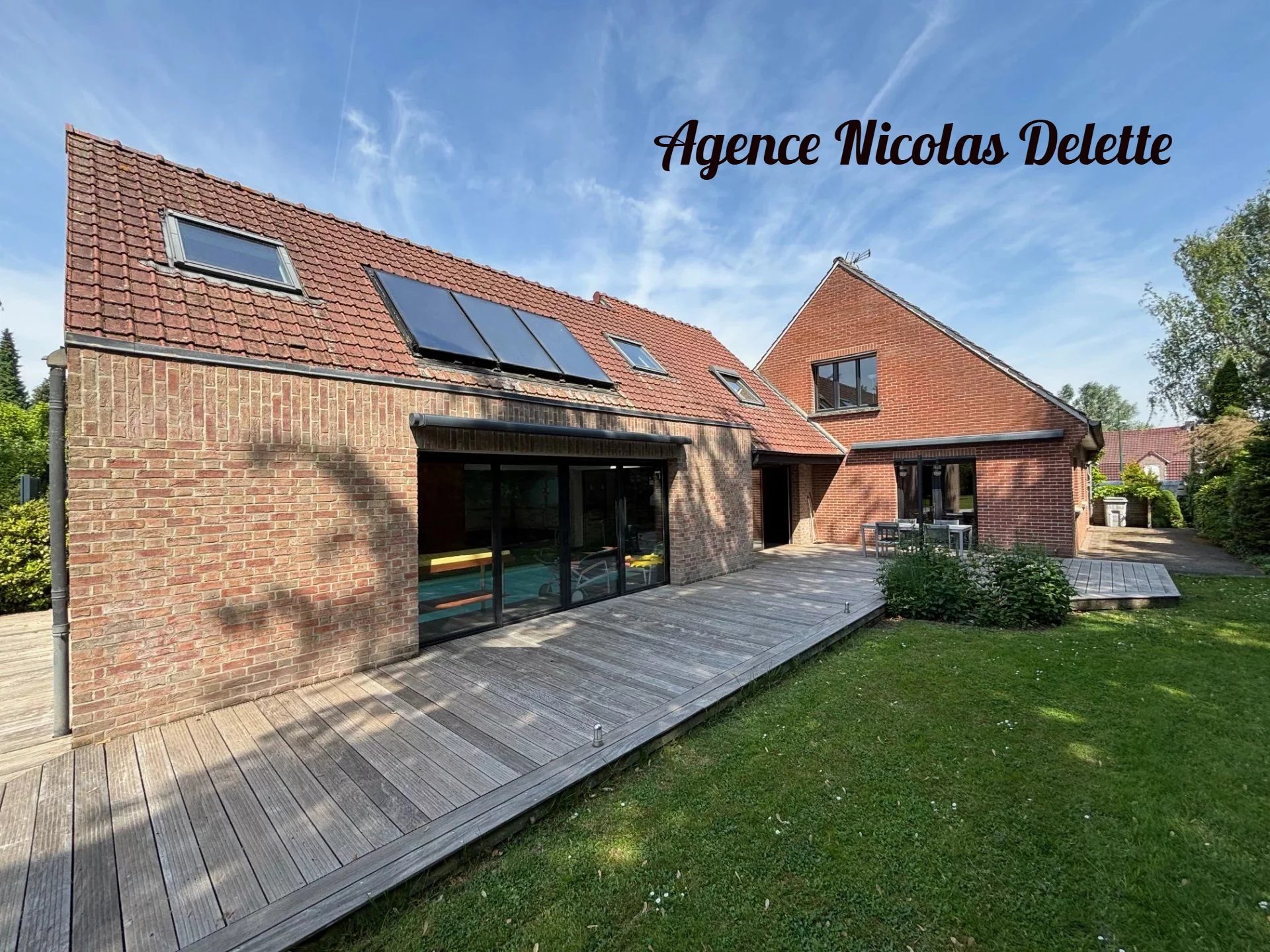 Agence immobilière de 