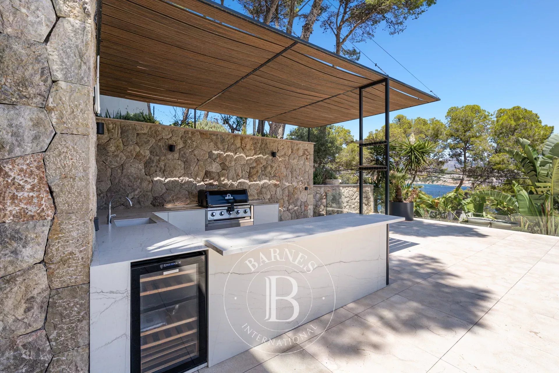Villa Lotus – Exclusive Luxury Villa with Spa and Sea Views in Santa Ponsa - 3/24