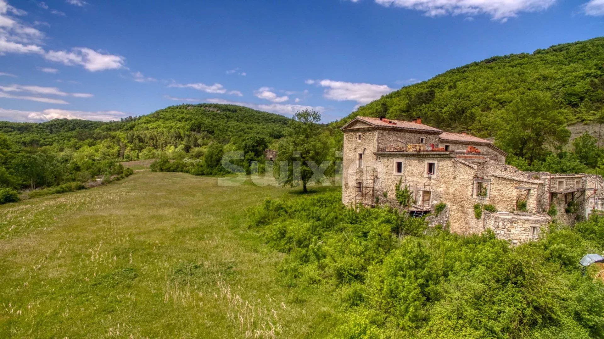 Agence immobilière de THIERRY VEYRADIER AGENCE IMMOBILIER