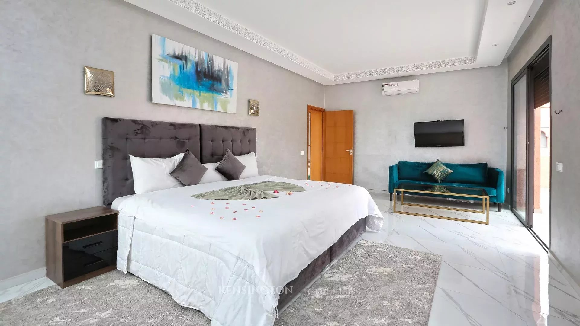 7 Bedroom Villa/Townhouse's Image 25