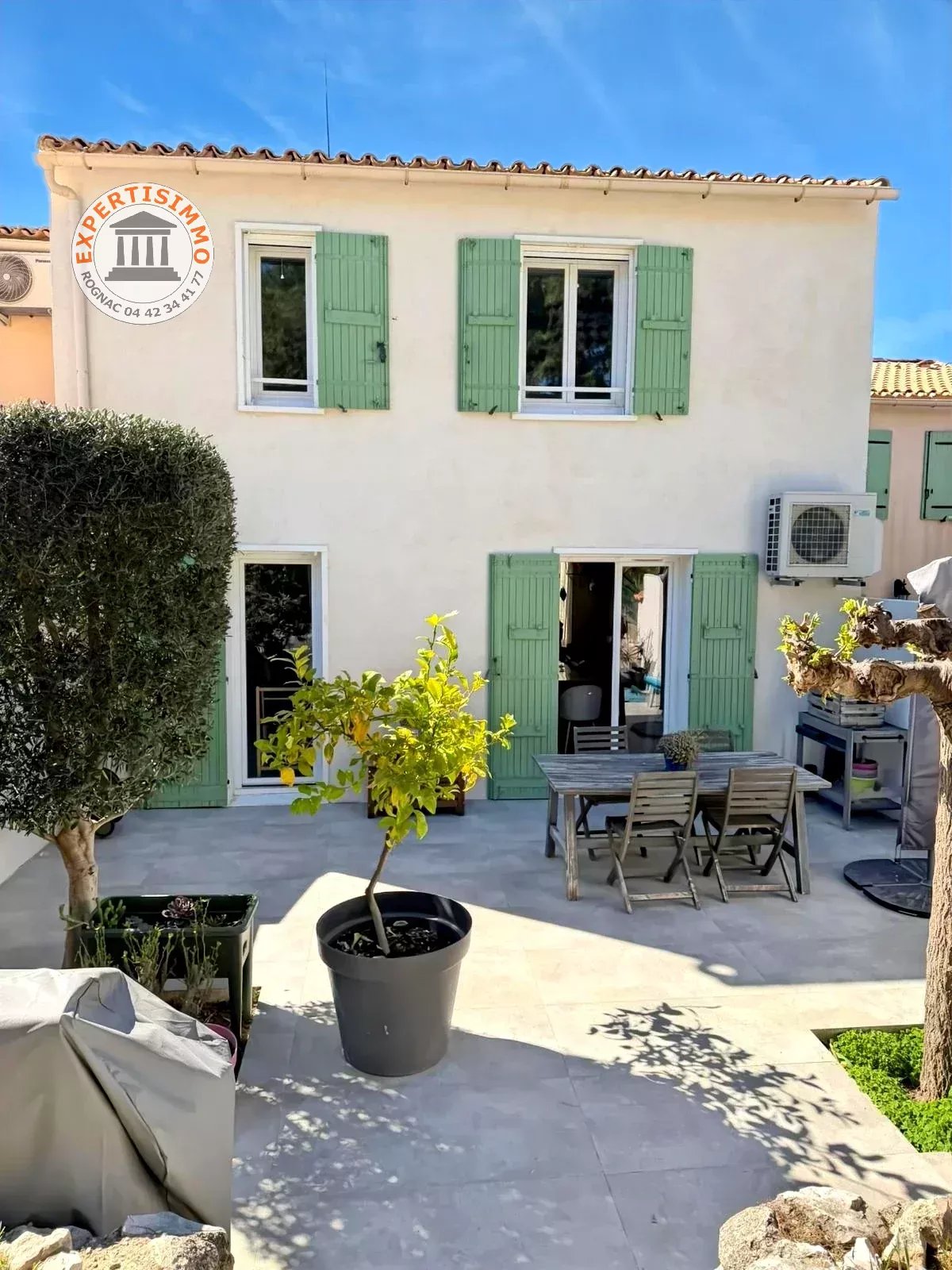 Agence immobilière de 