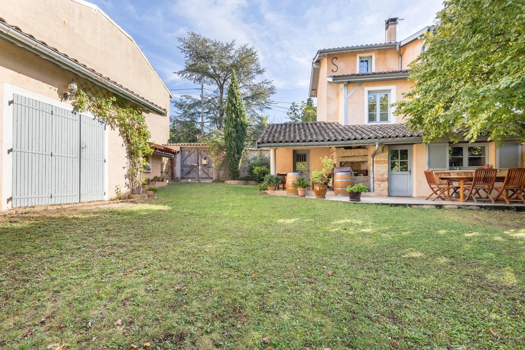 MAISON 5 pièces 140 m²