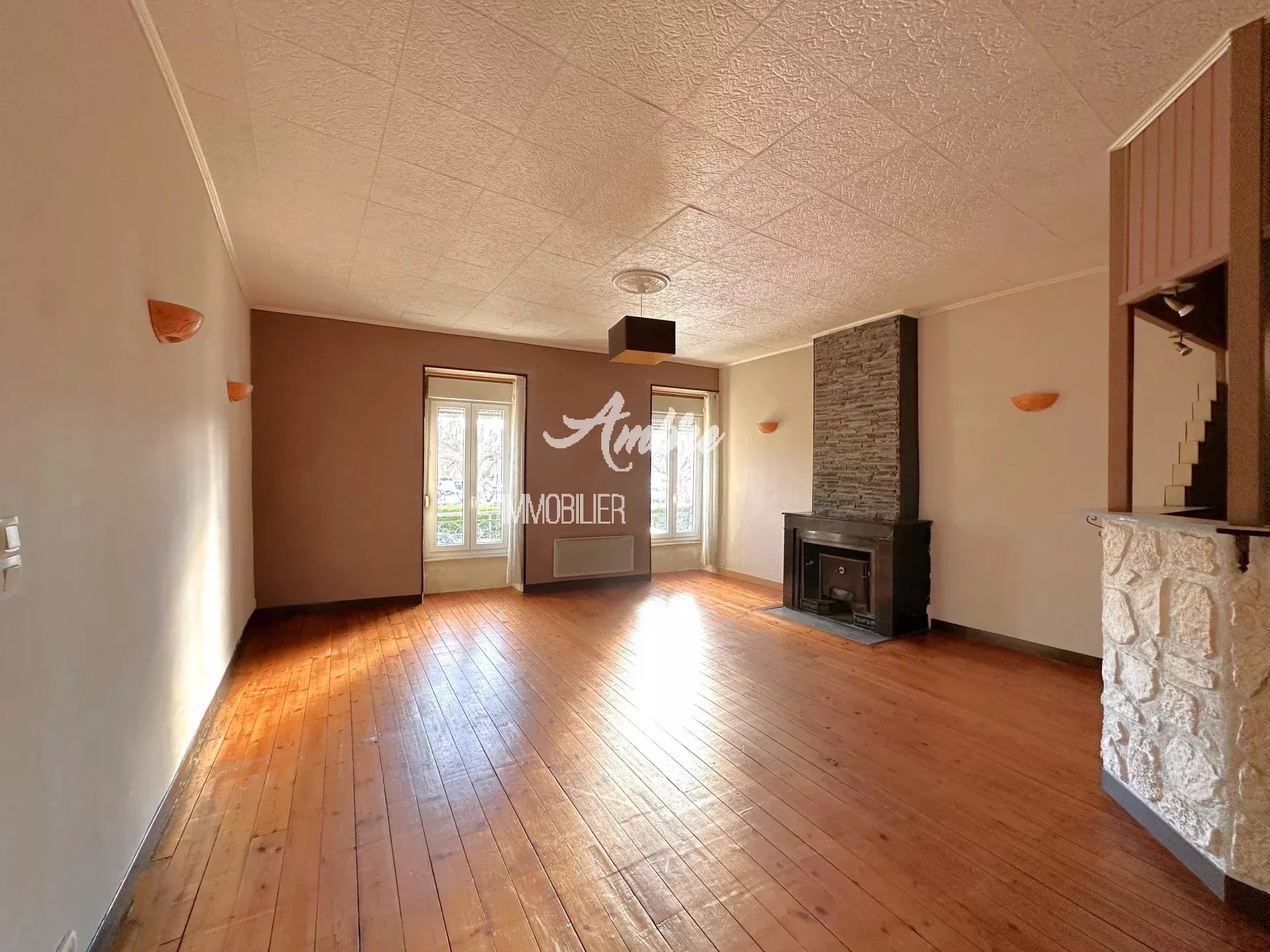 Agence immobilière de 