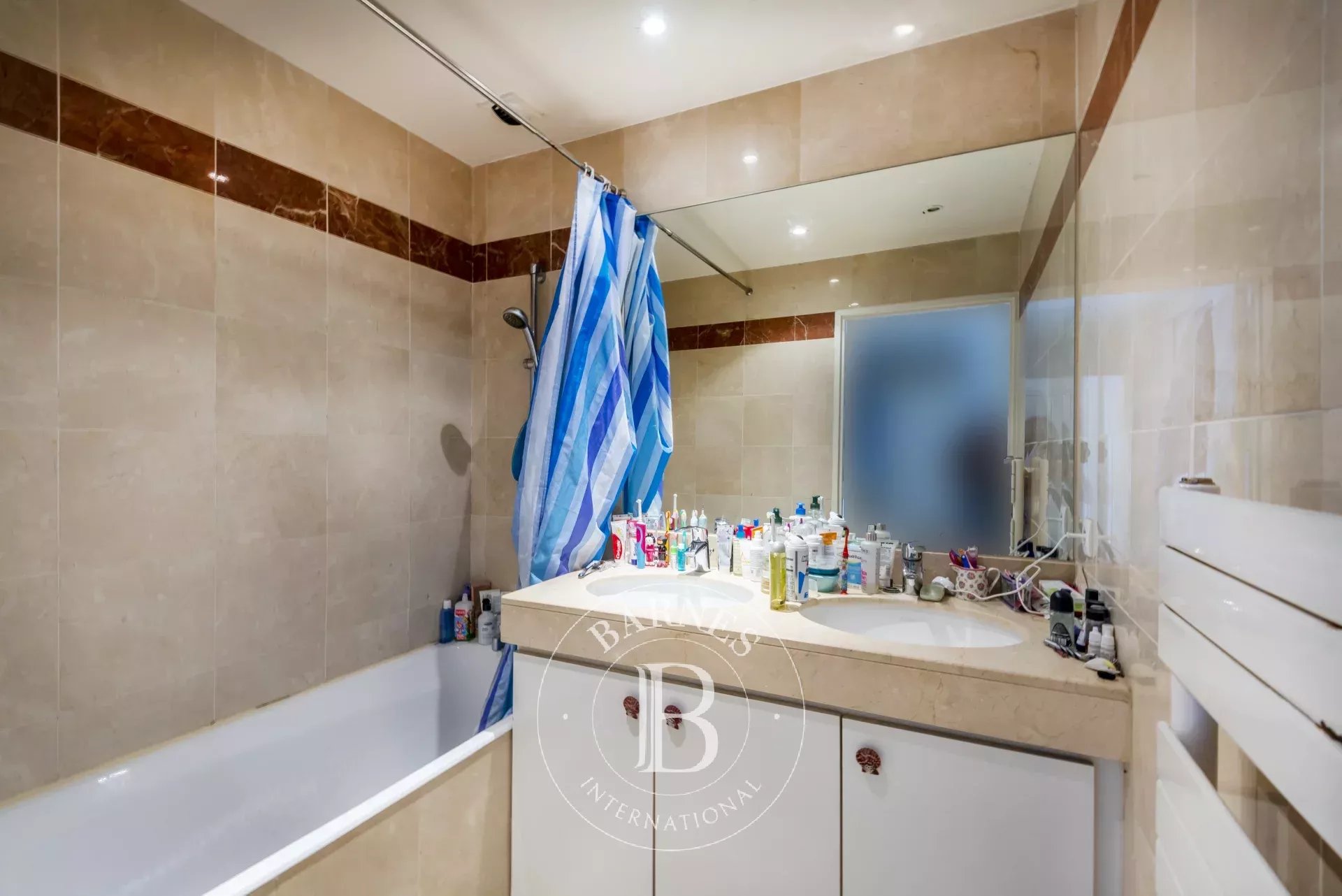 Daire Levallois-Perret - picture 10