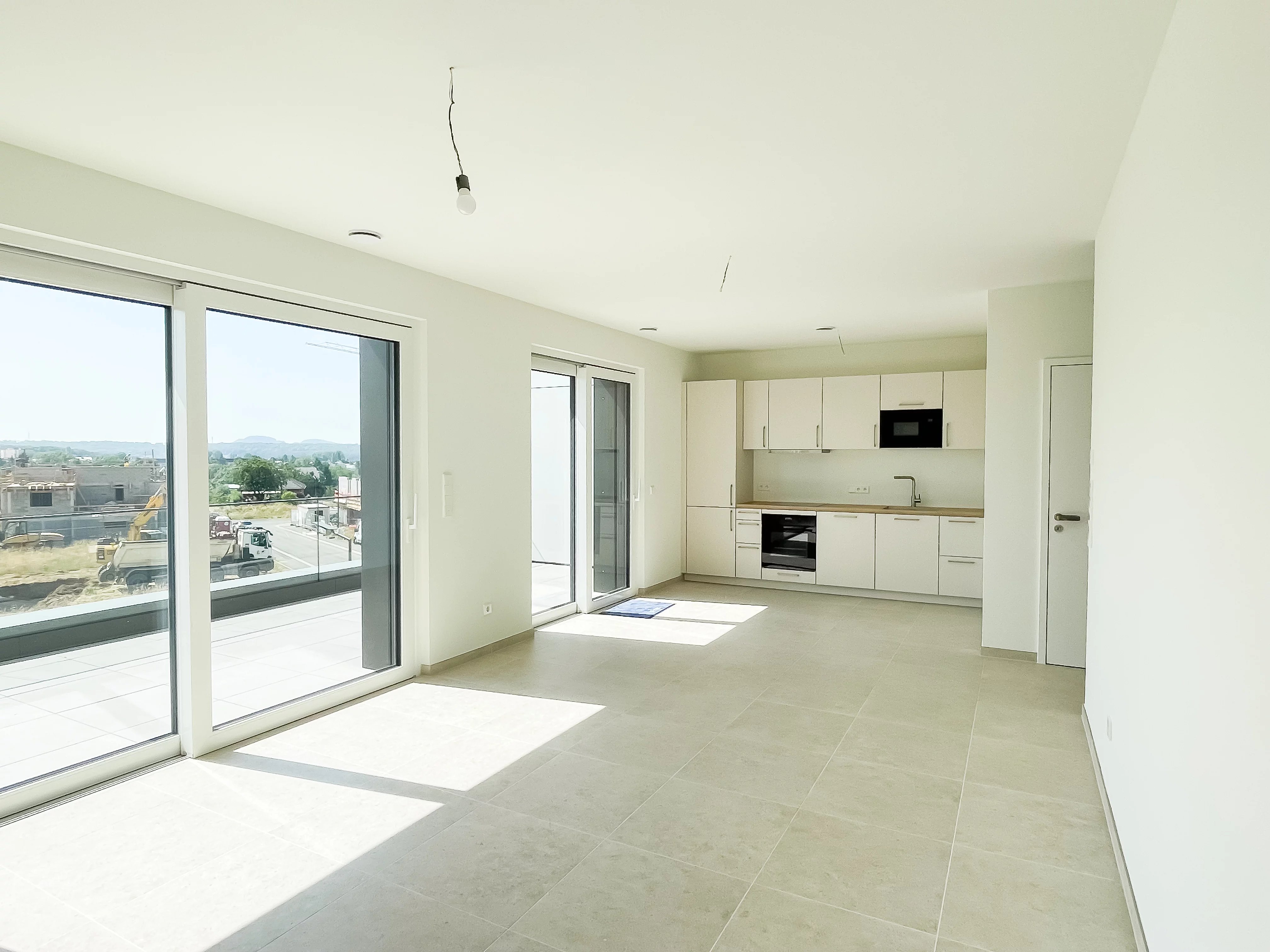 property-featured-image