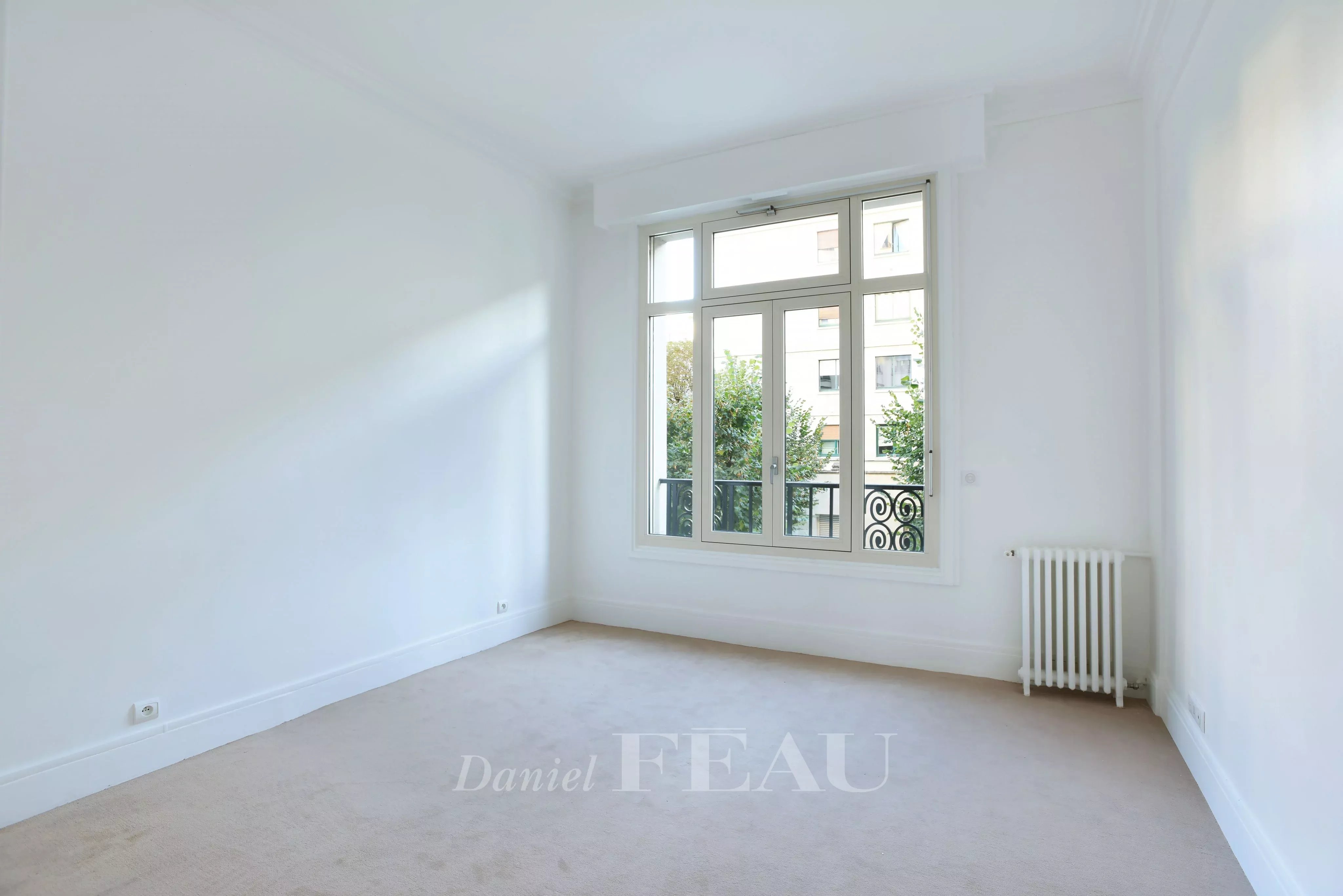Rental Apartment Neuilly-sur-Seine