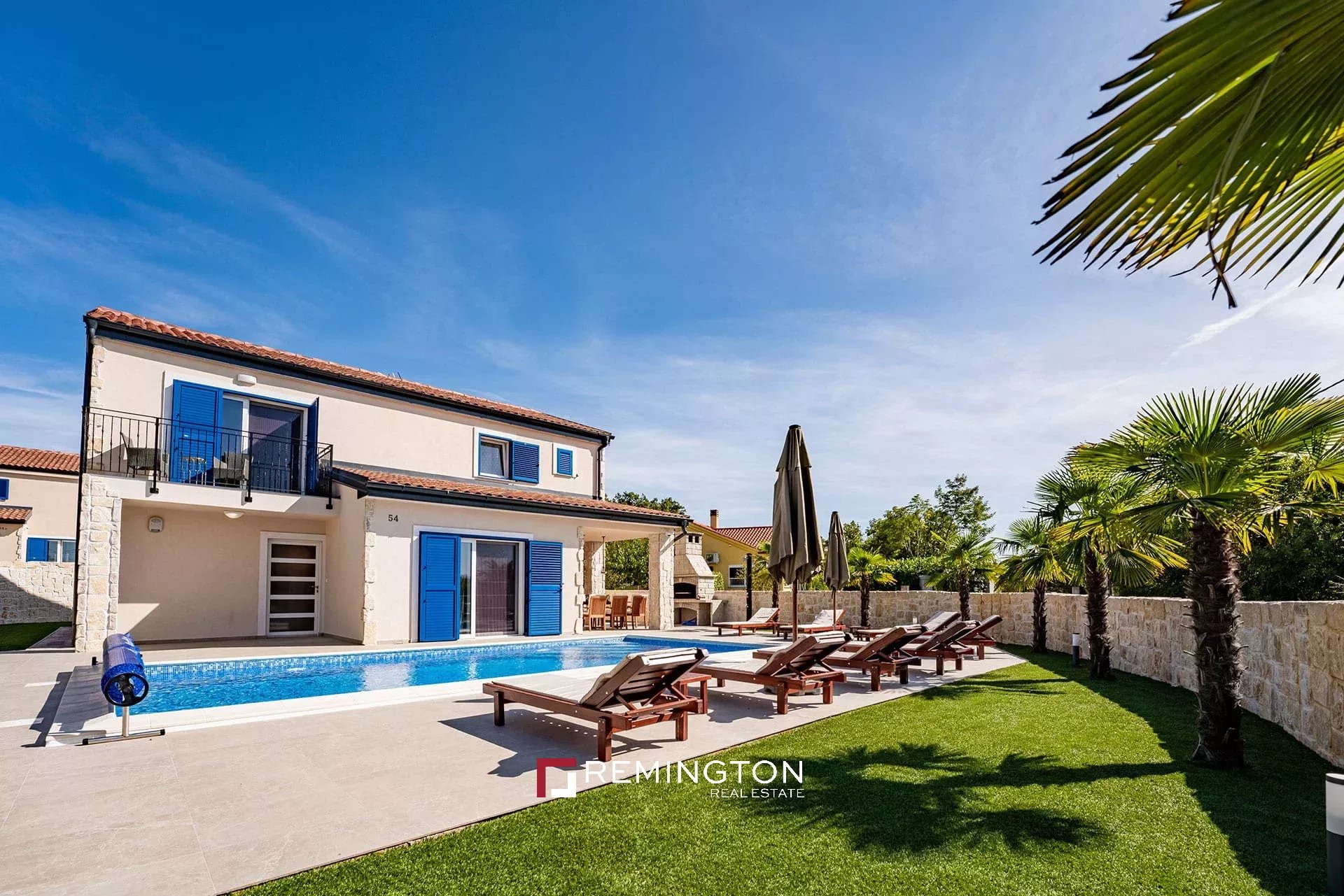 4 Bedroom Villa/Townhouse's Image 17
