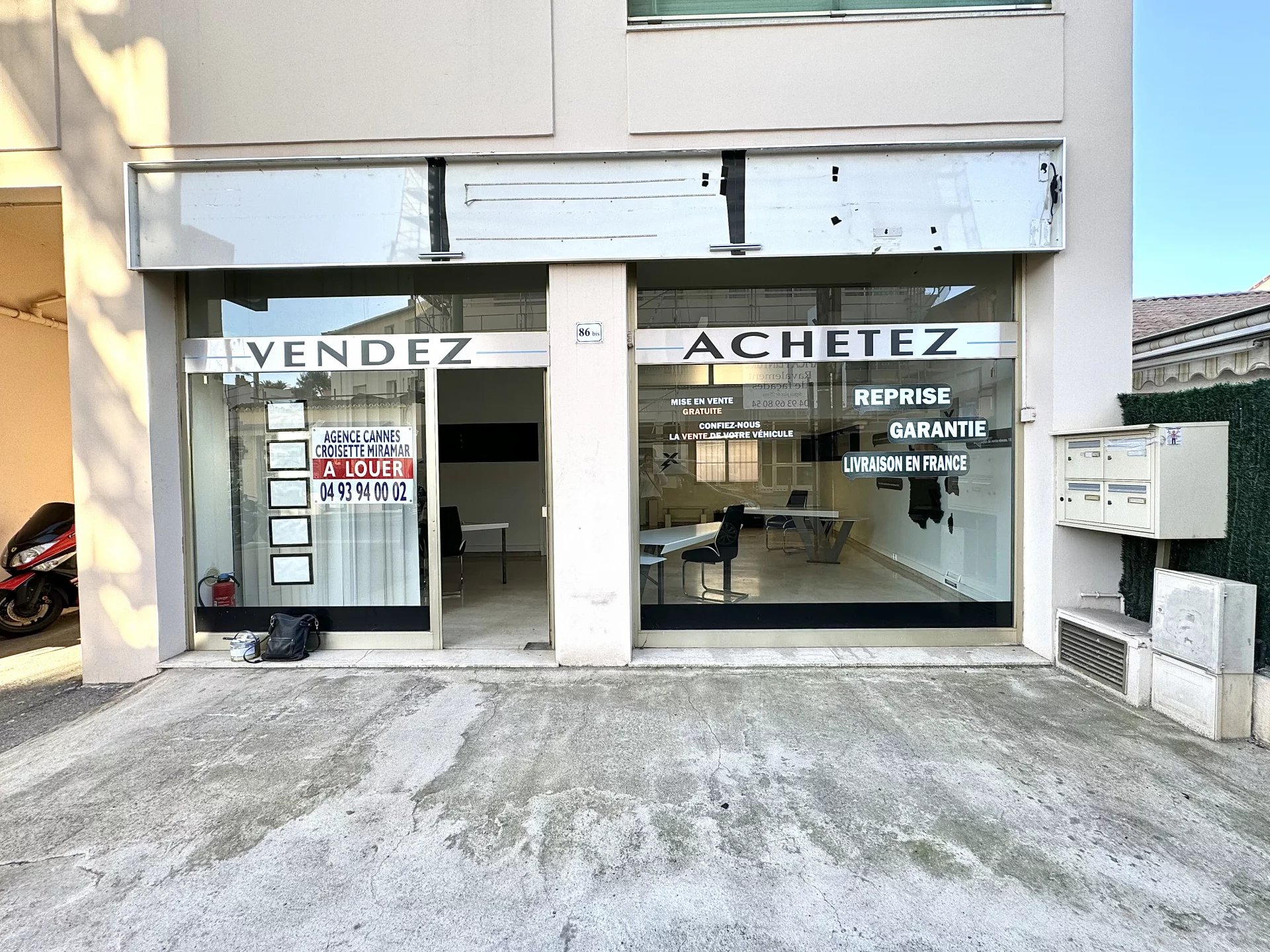 Agence immobilière de 