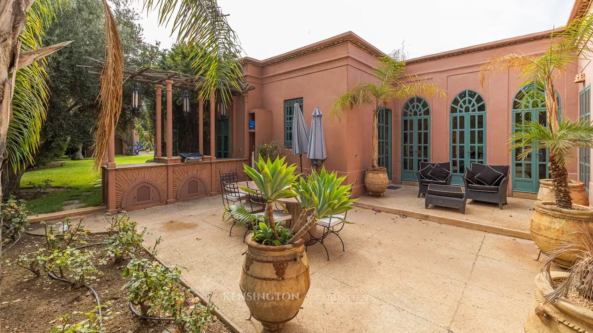5 Bedroom Villa/Townhouse's Image 27