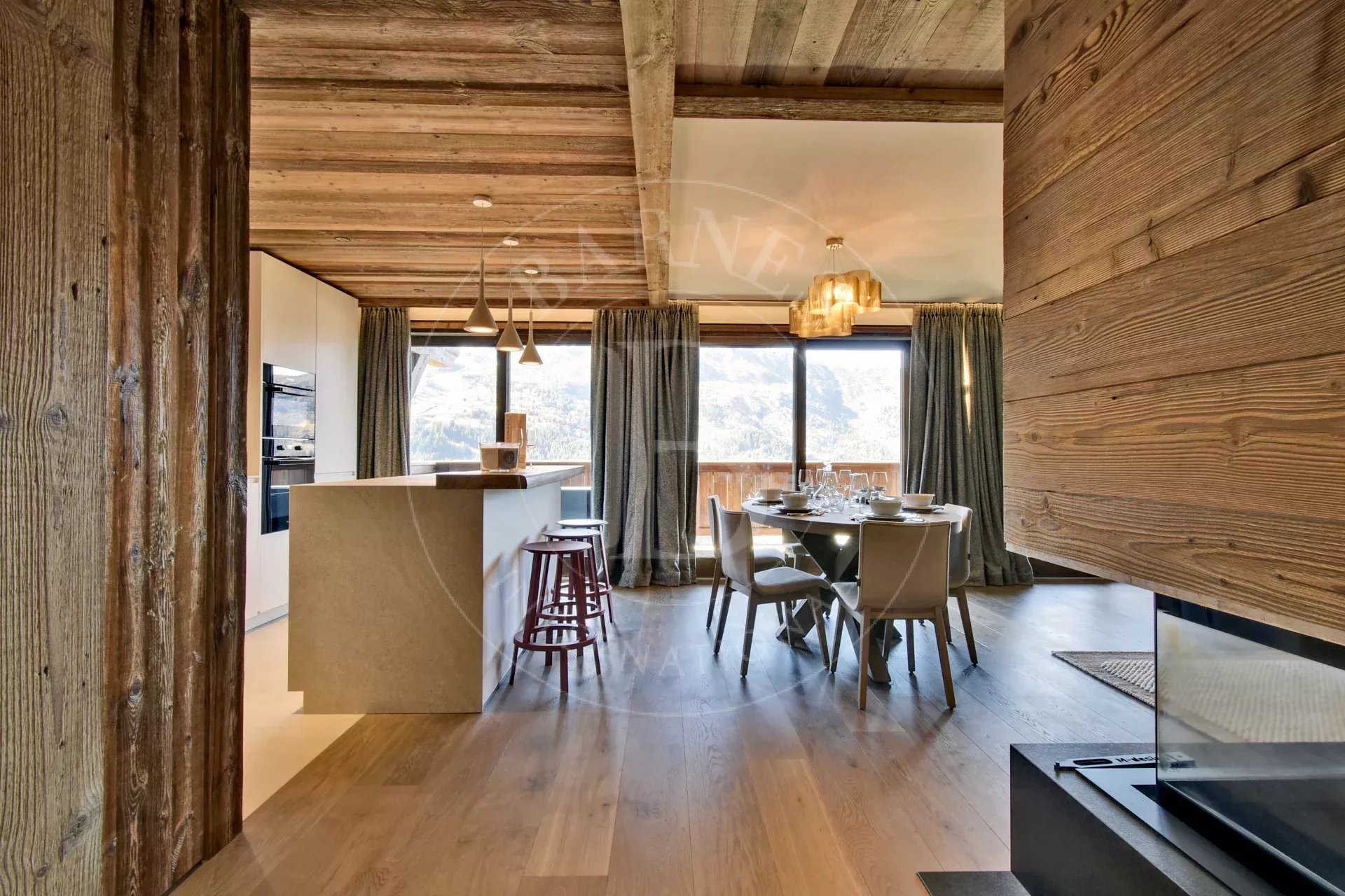 Agence immobilière de 