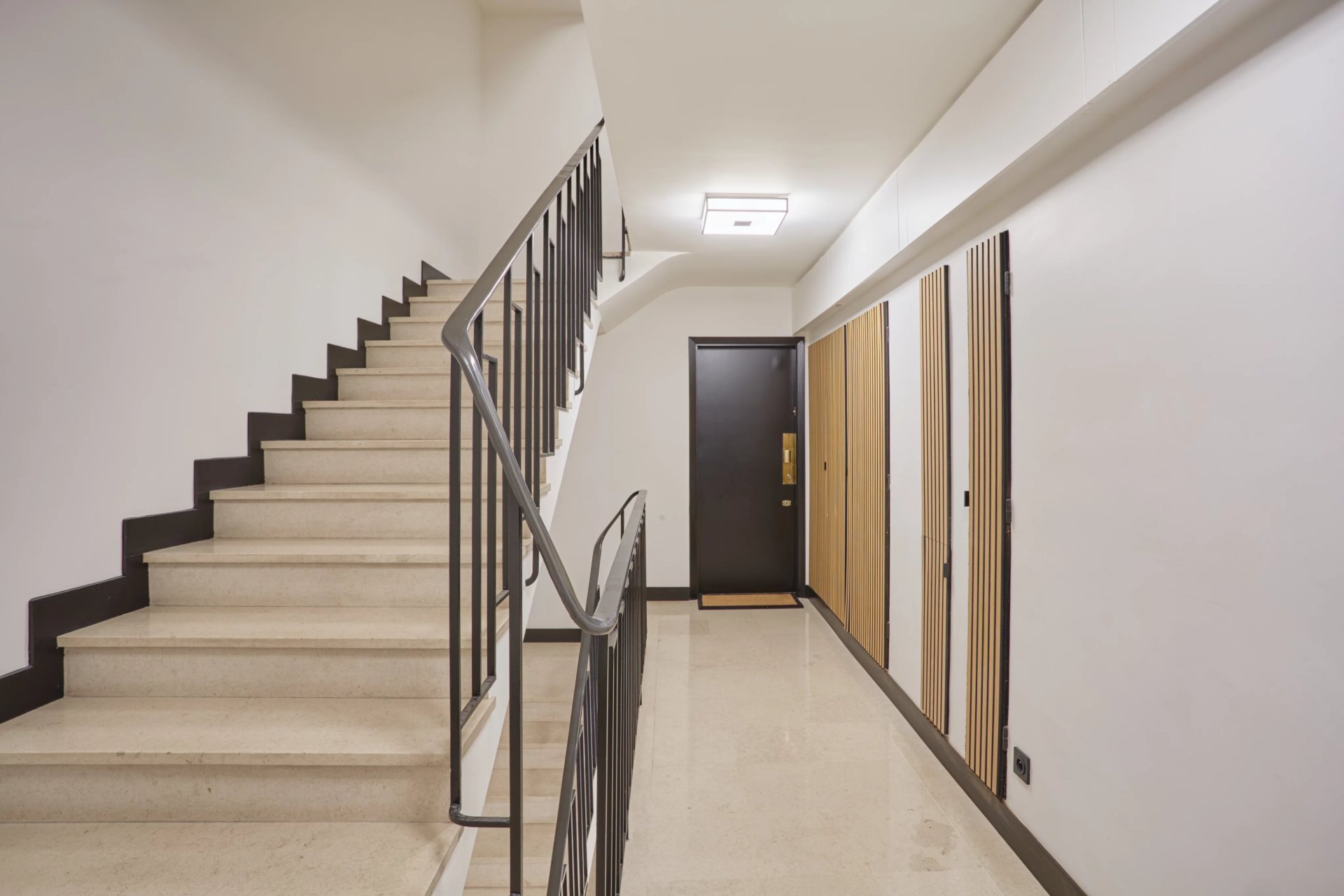 1 Bedroom Apartment/Flat's Image 8