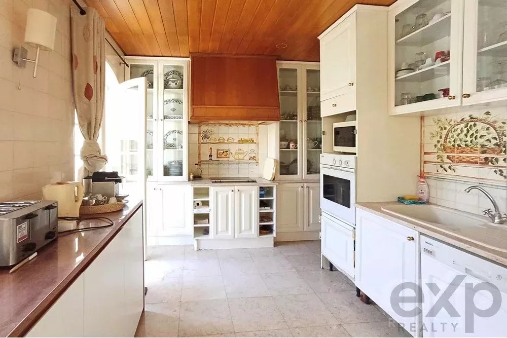 Fantastic 4+1 bedroom luxury villa in Beja 85507396 image 8