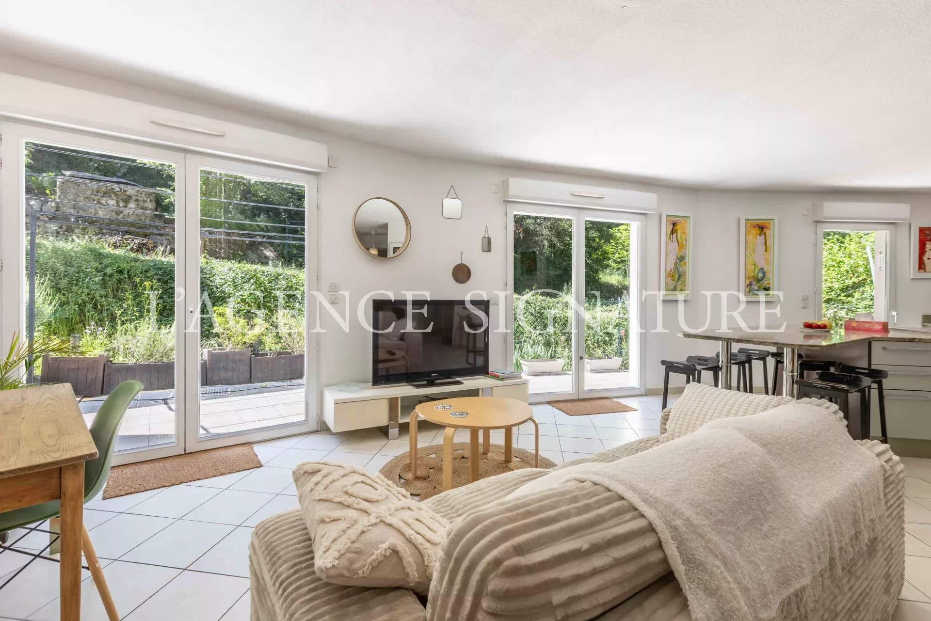 Agence immobilière de 