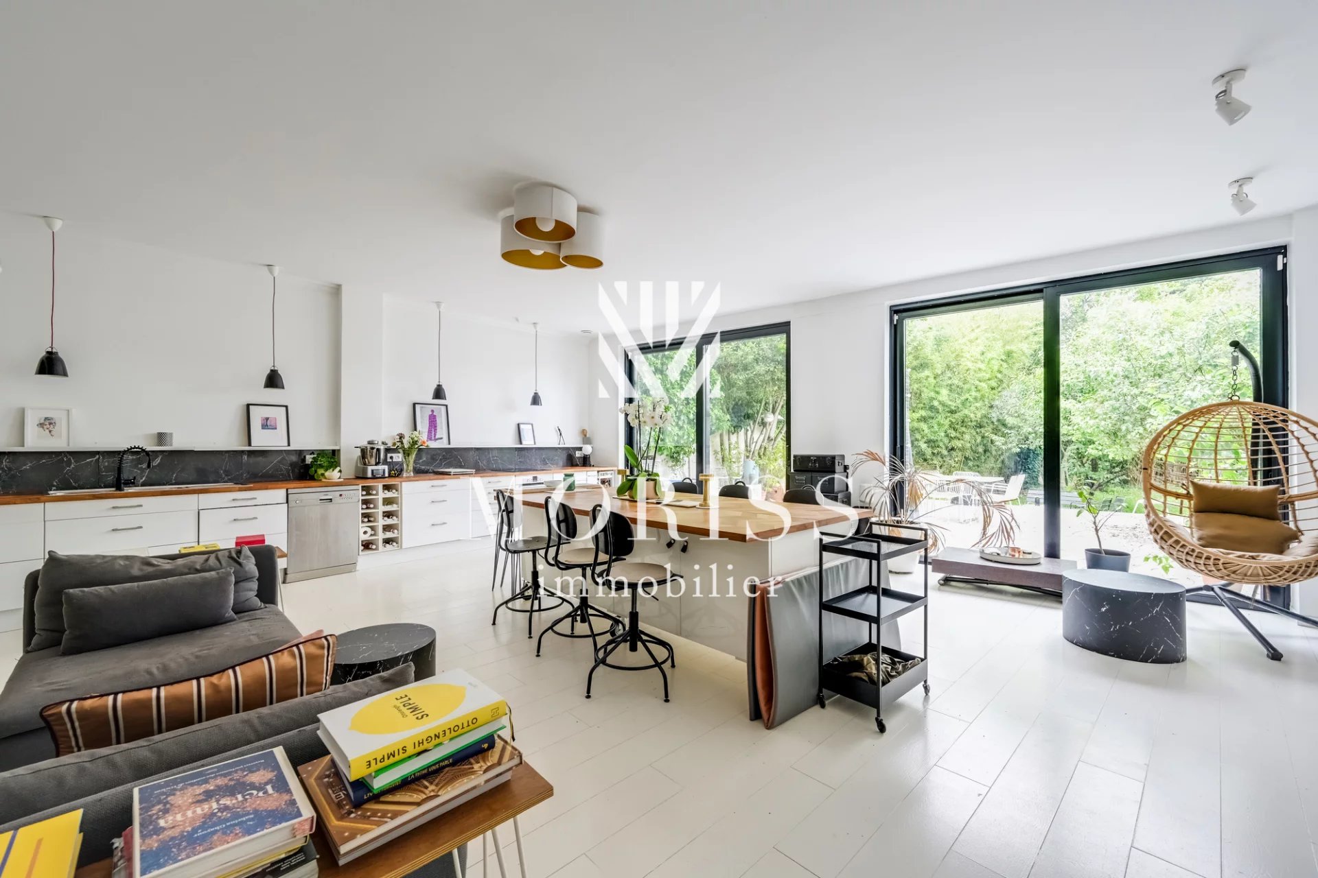 MAISON TYPE LOFT DE 223 M2 - SECTEUR PAUL SIGNAC MUR A PECHES - Image 1