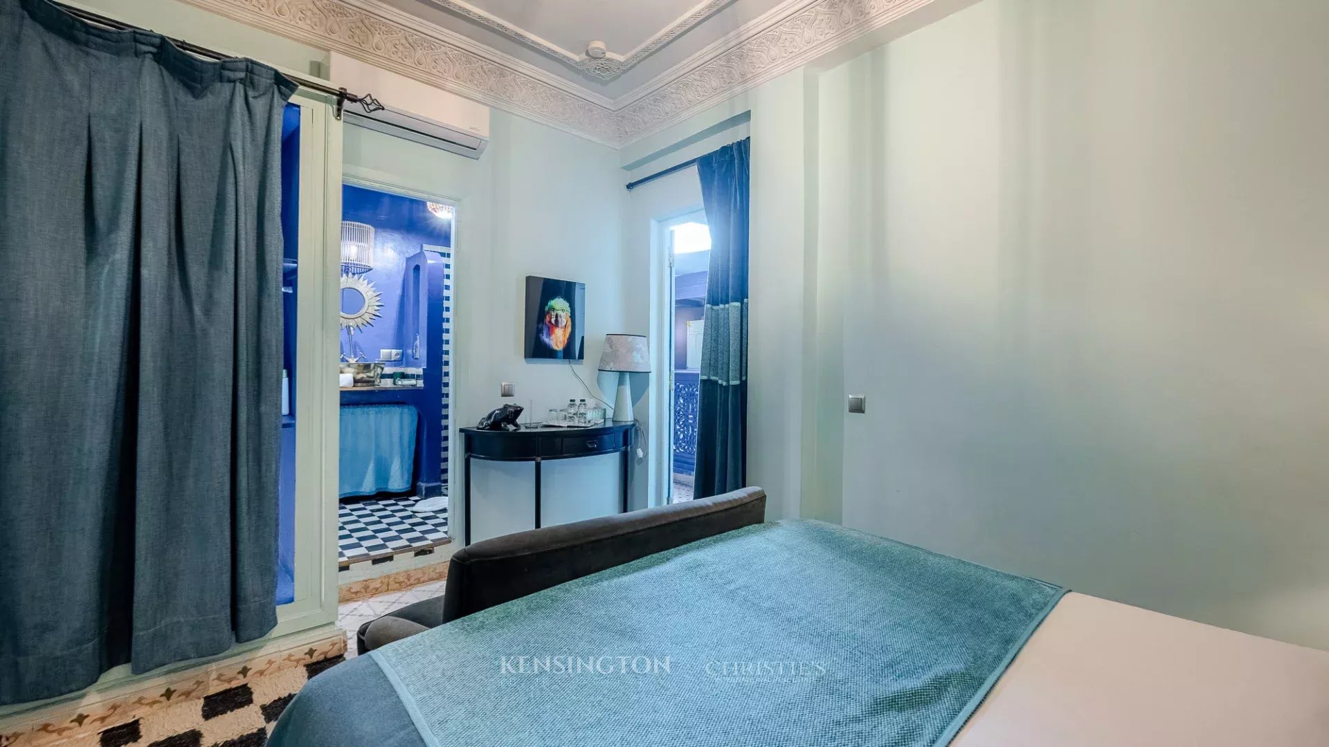 7 Bedroom Villa/Townhouse's Image 21