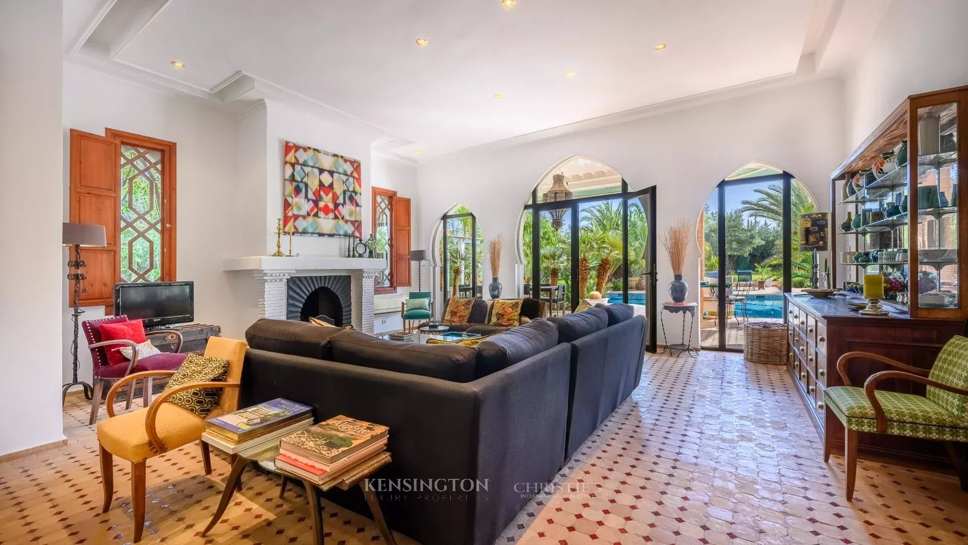 5 Bedroom Villa/Townhouse's Image 7