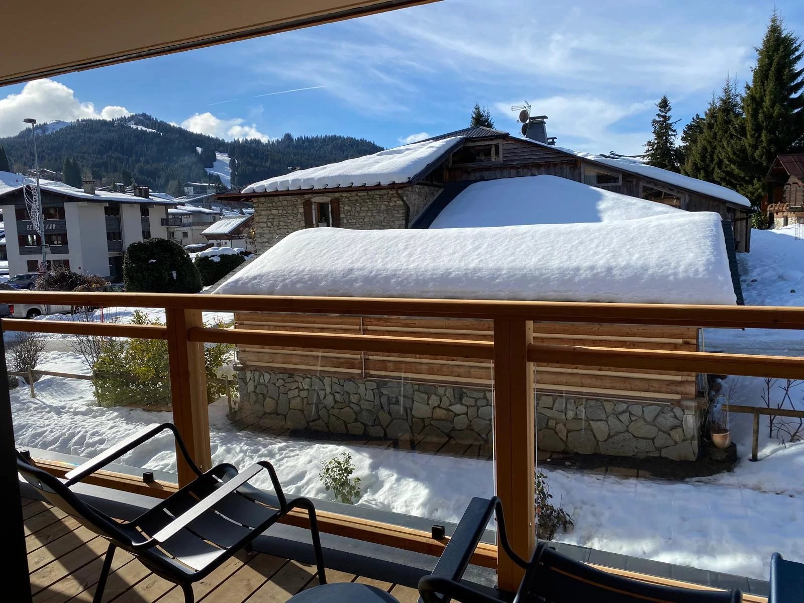 Photo of LES GETS - 3 bed apartment with a South-West facing terrace in Les Gets