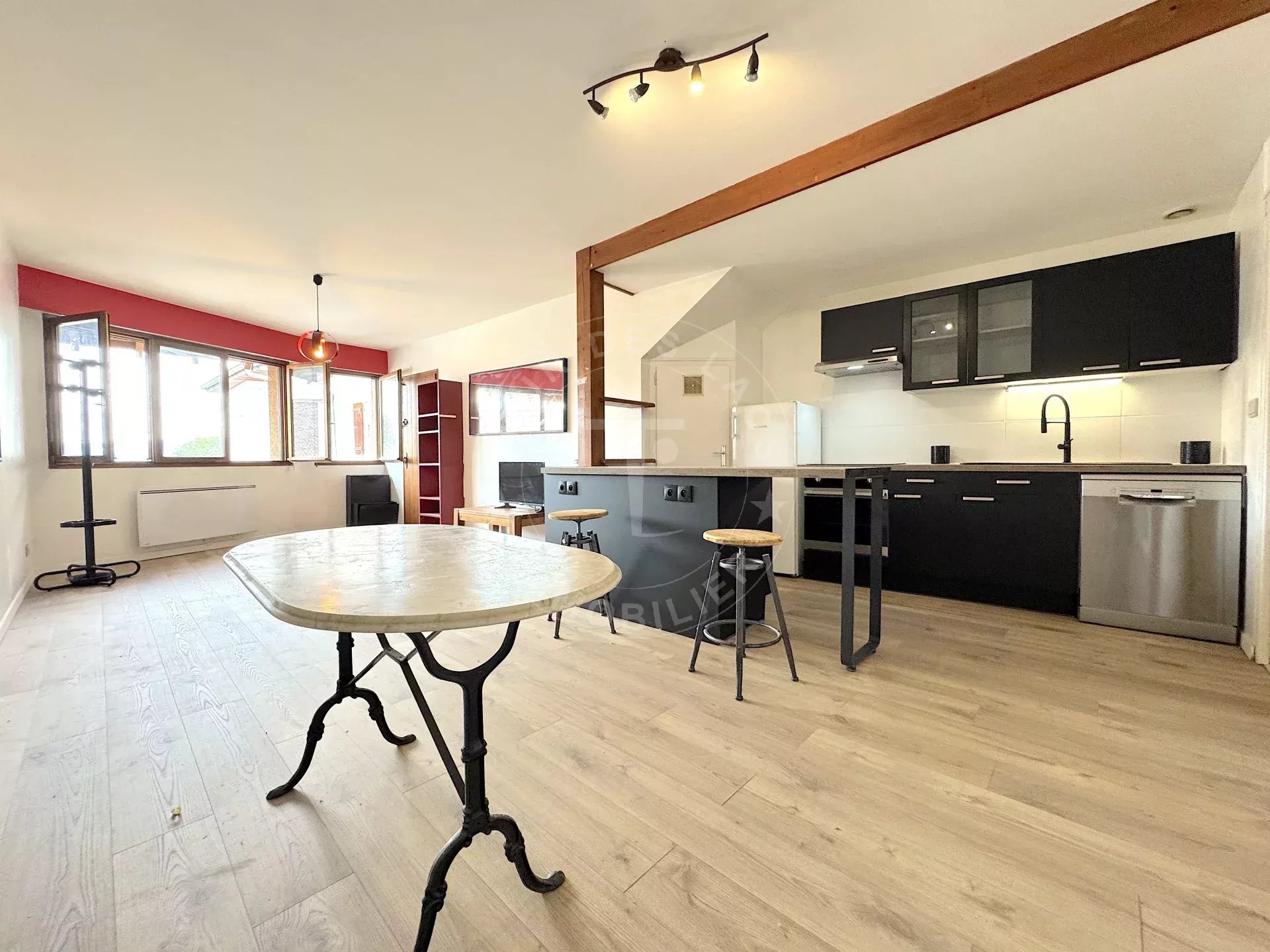 Agence immobilière de 