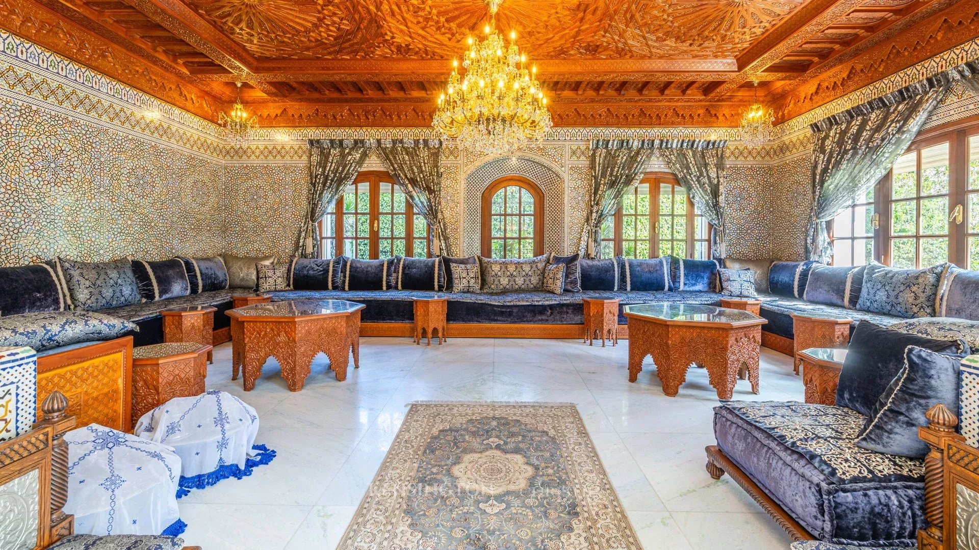 4 Bedroom Villa/Townhouse's Image 3