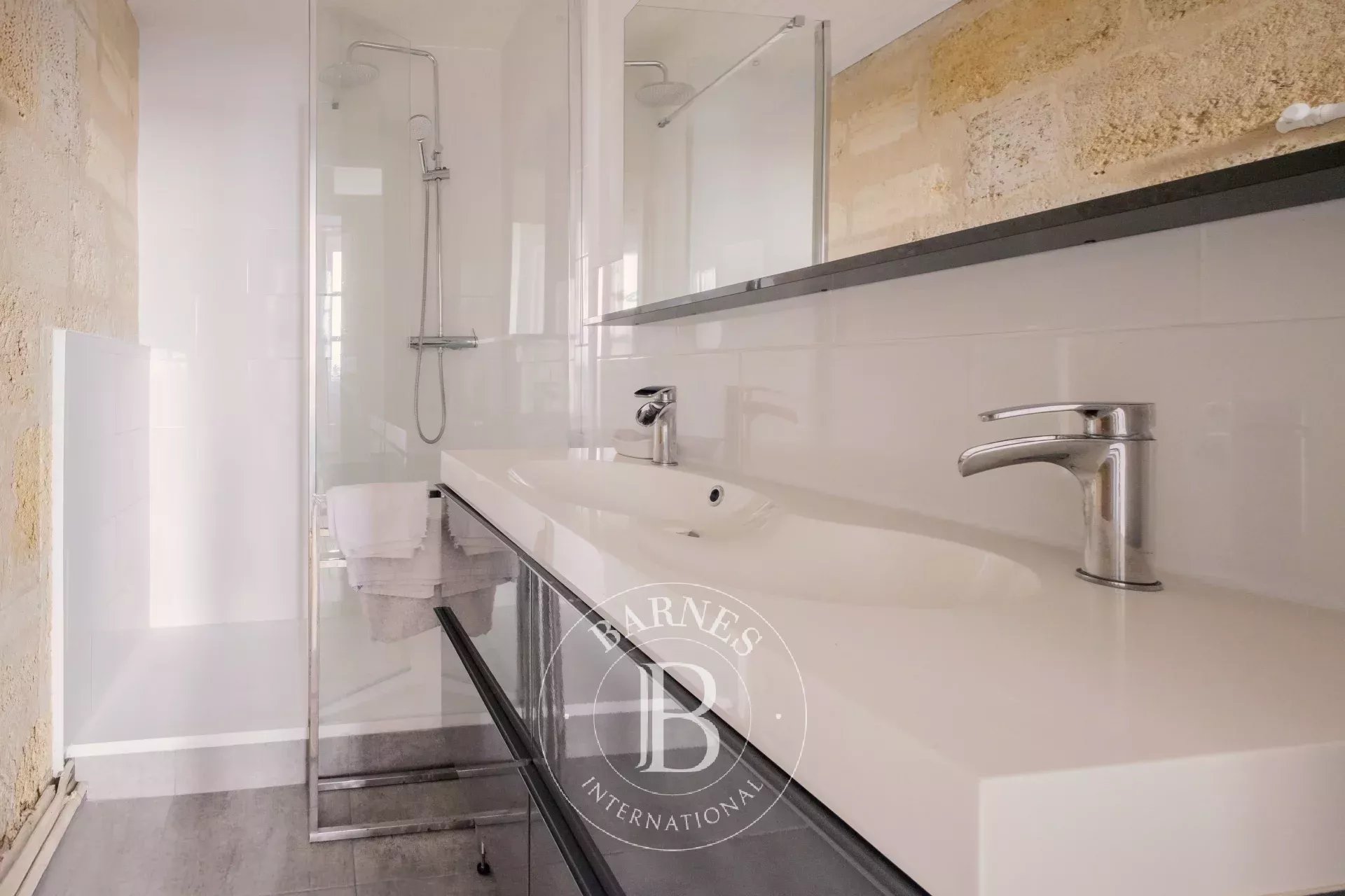 Daire Bordeaux - picture 4