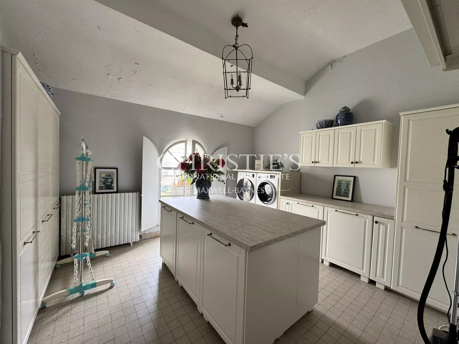 4 Bedroom Villa/Townhouse's Image 15