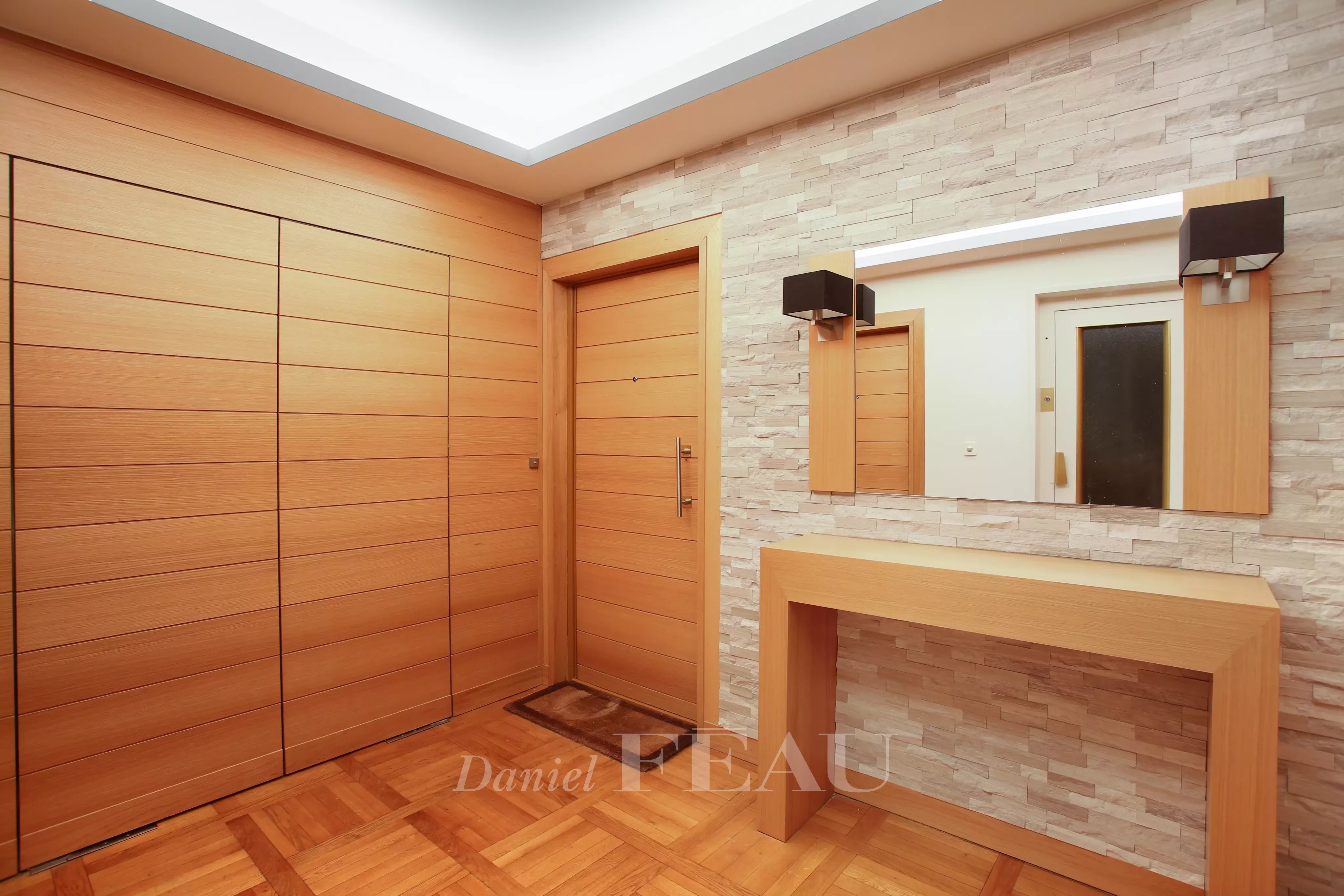 Rental Apartment Paris 16th