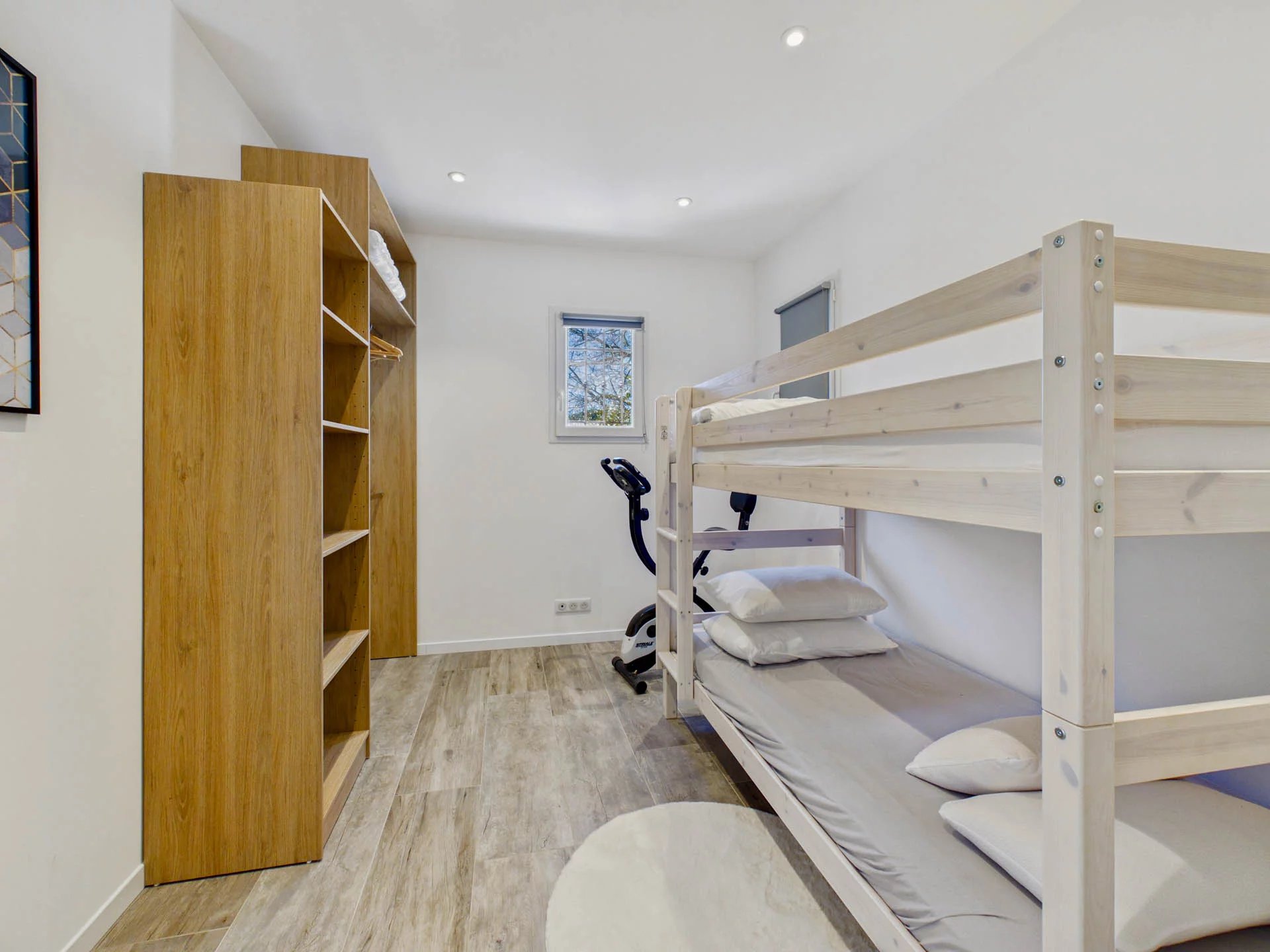 Modern villa with swimming pool - Seillans