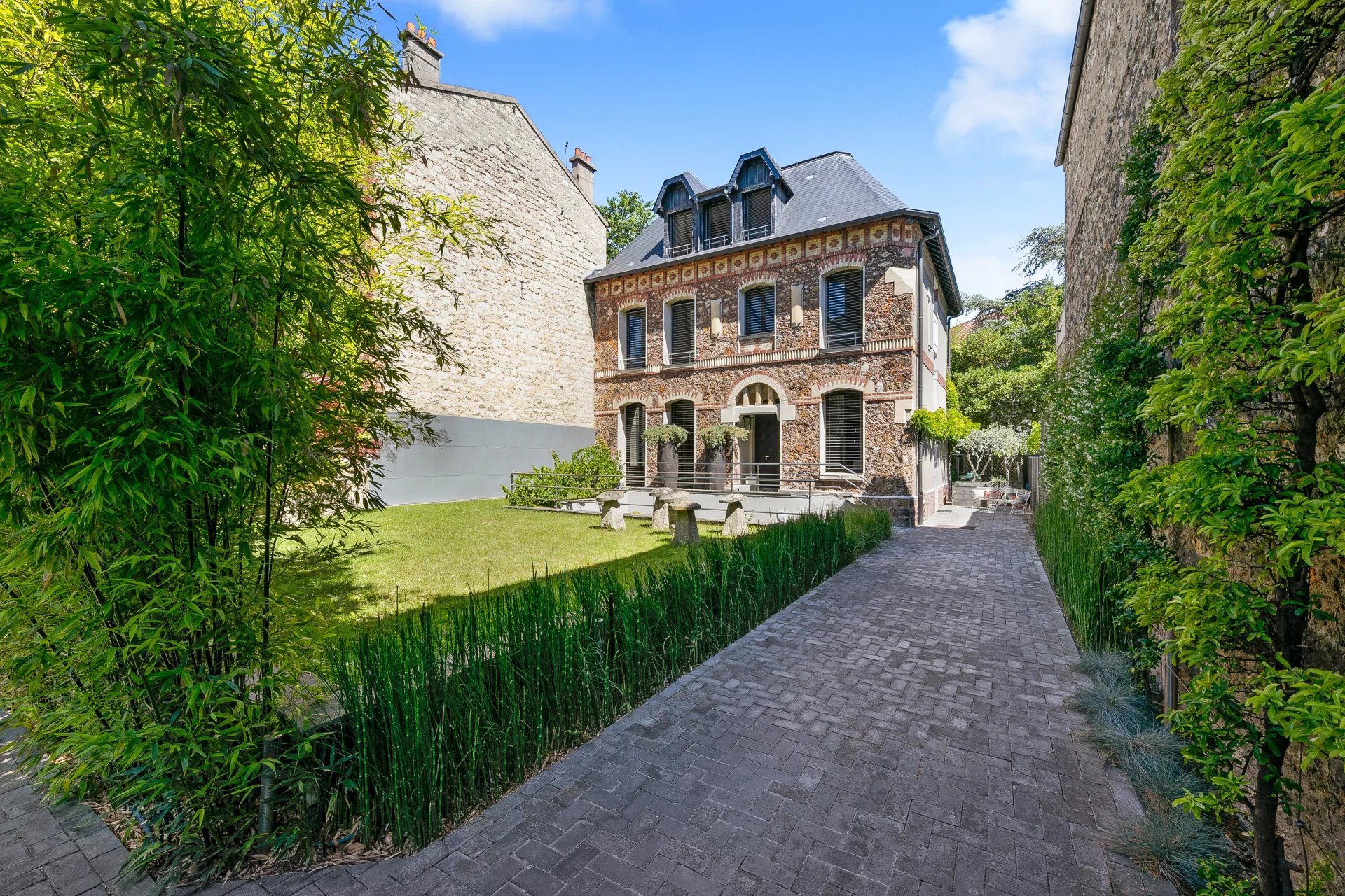 Agence immobilière de 