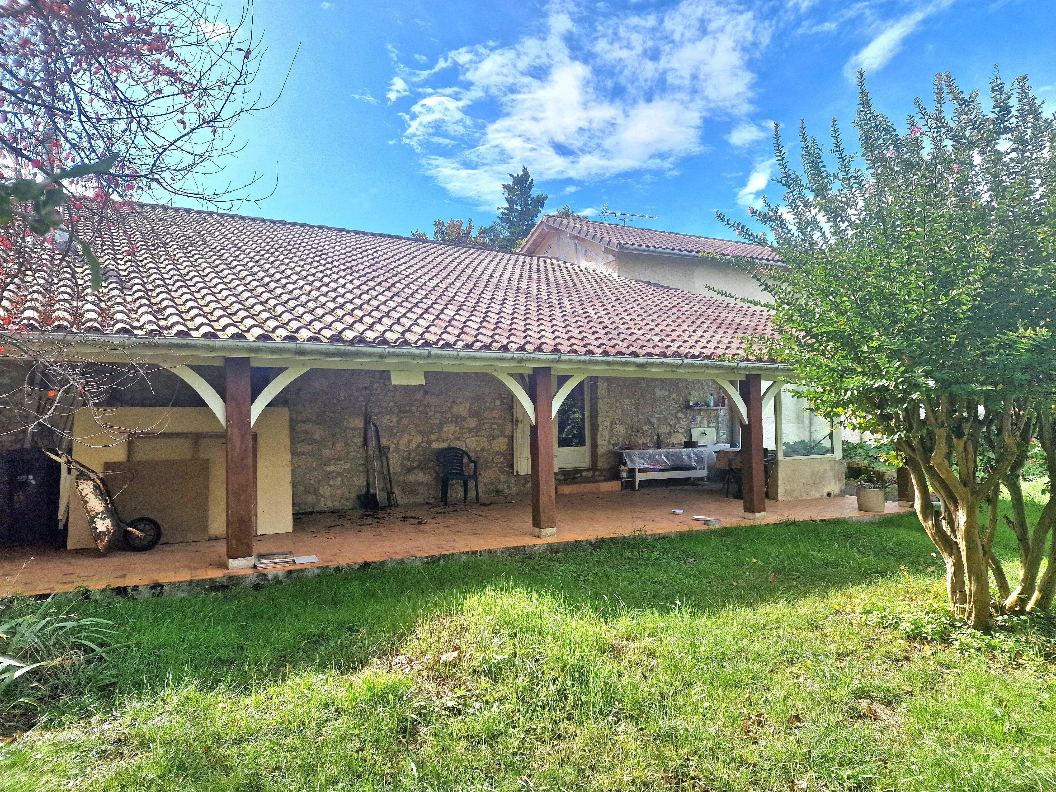 House in Moustier - Image 2