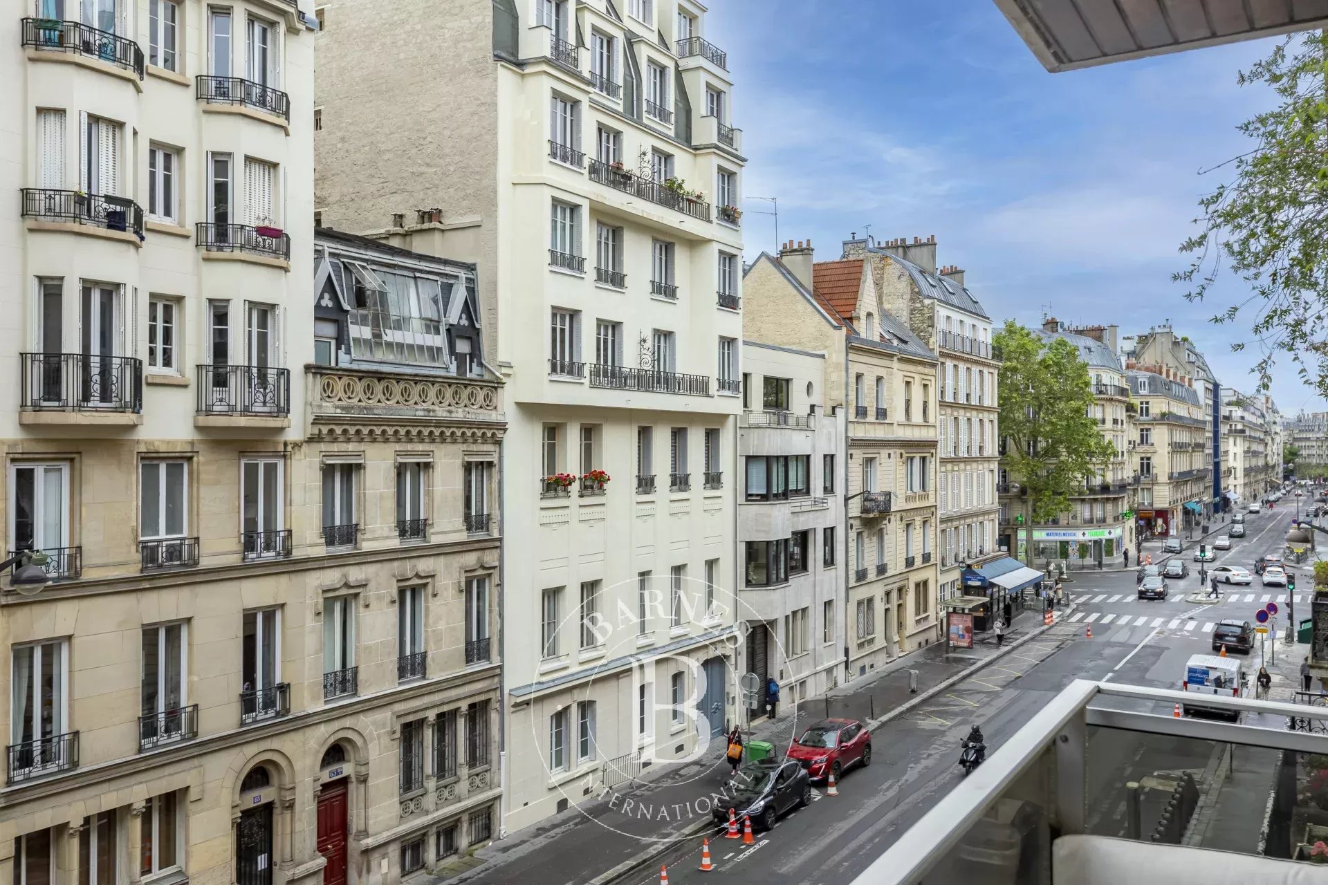 Daire Paris 8ème - picture 16