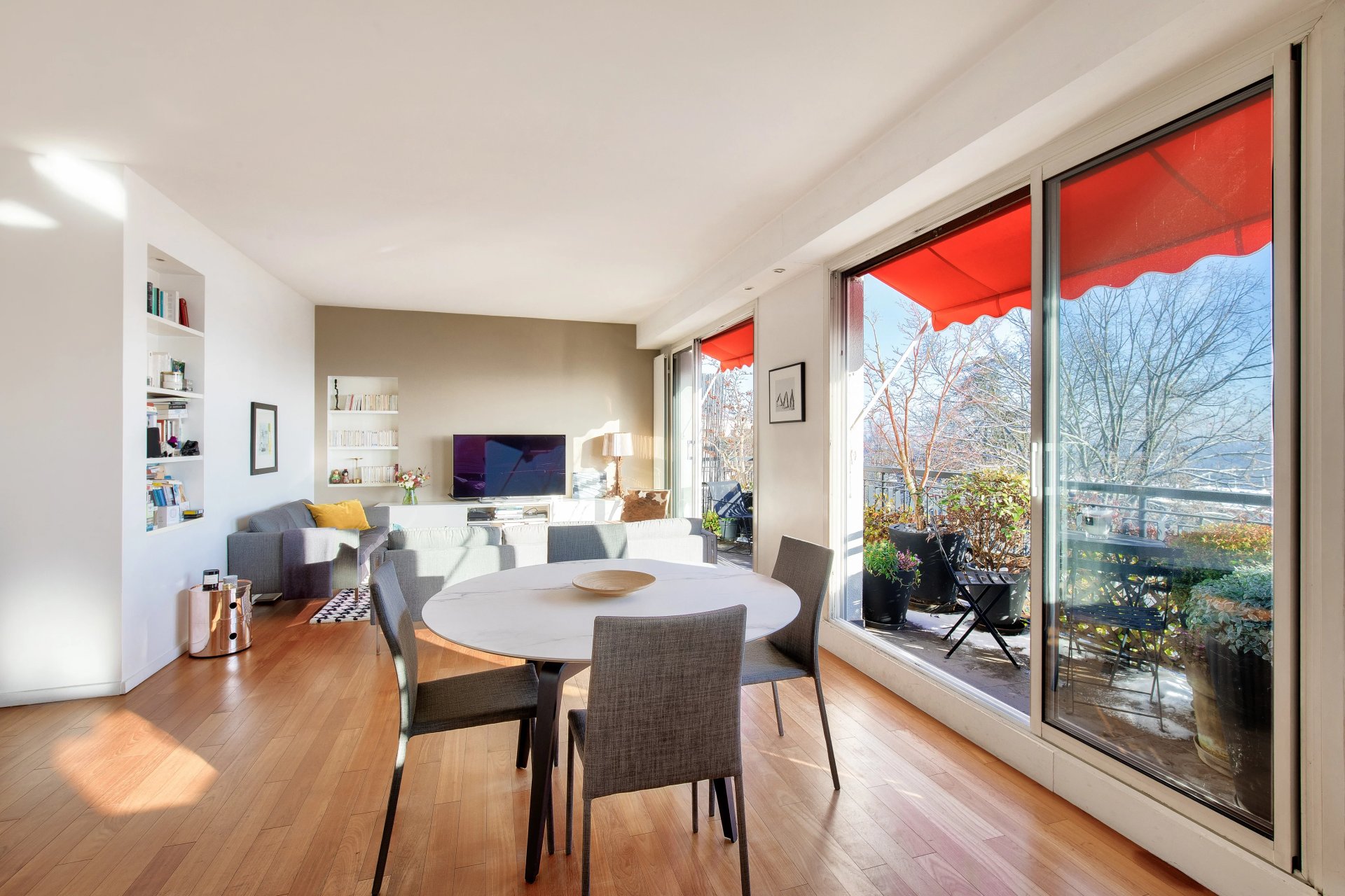 3 Bedroom Apartment/Flat's Image 3